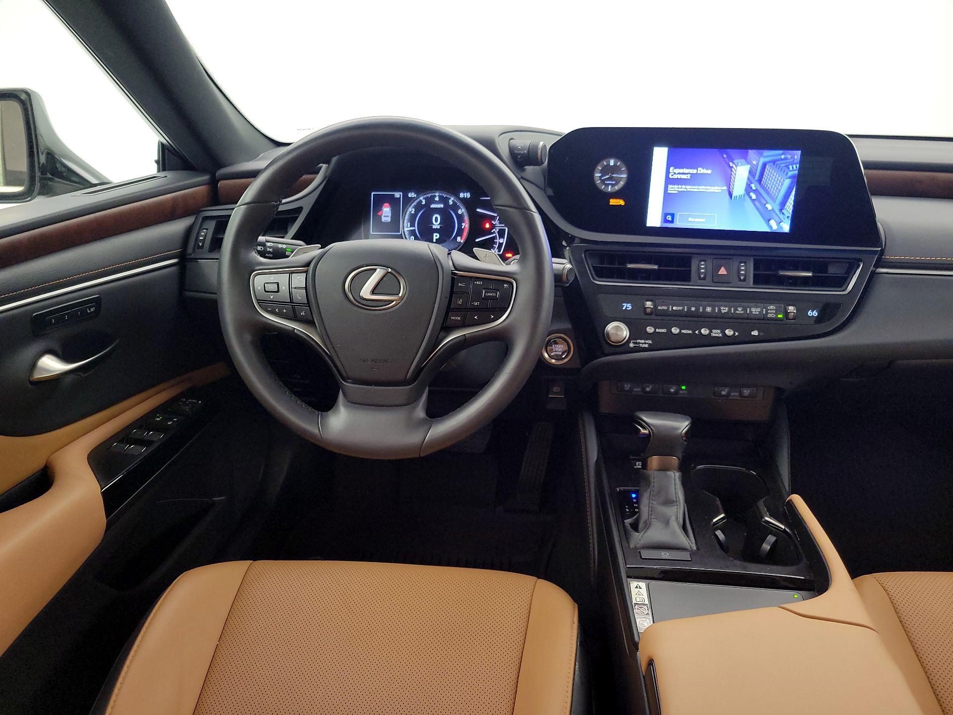 Thumbnail: 2024 Lexus ES - 10