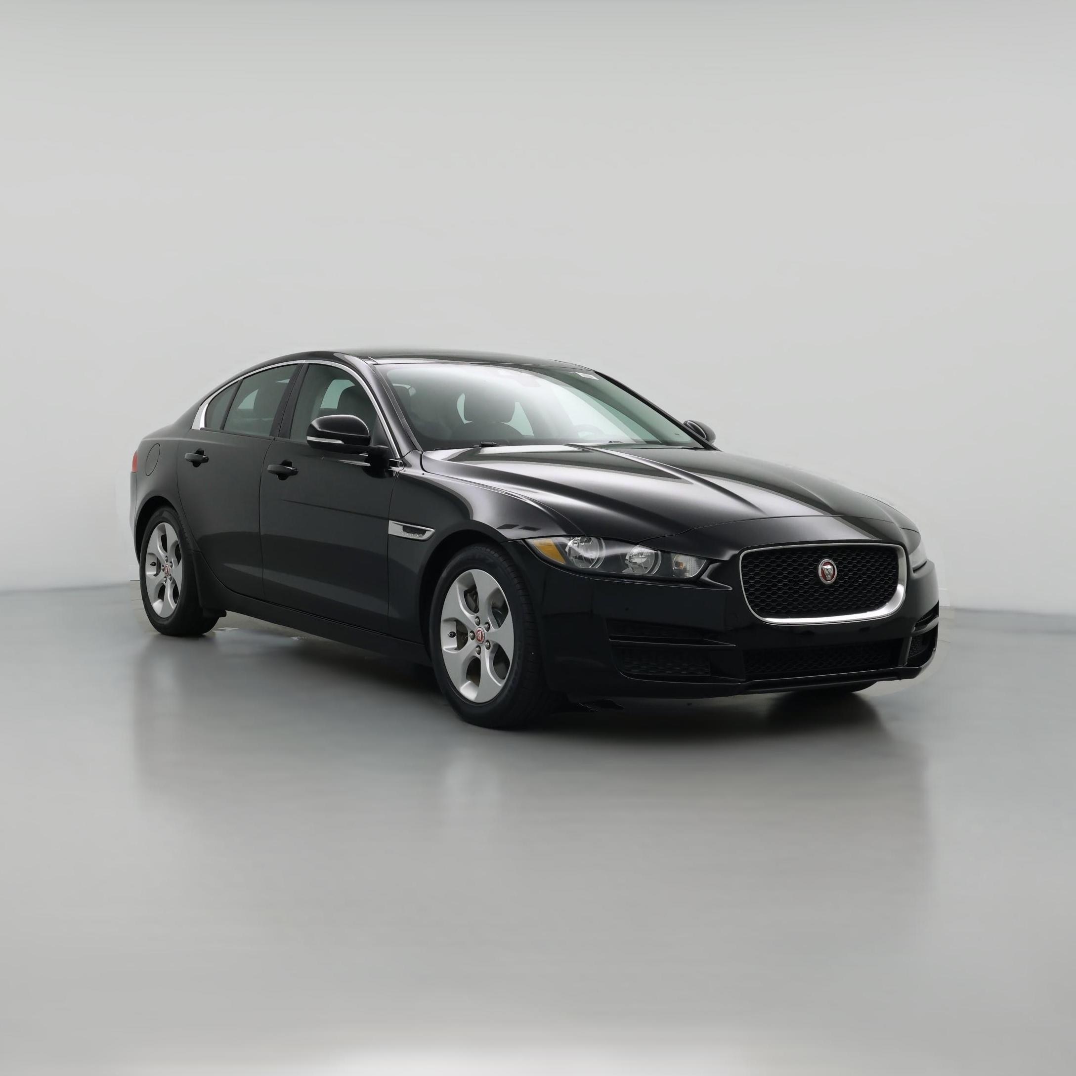 Thumbnail: 2017 Jaguar XE - 1