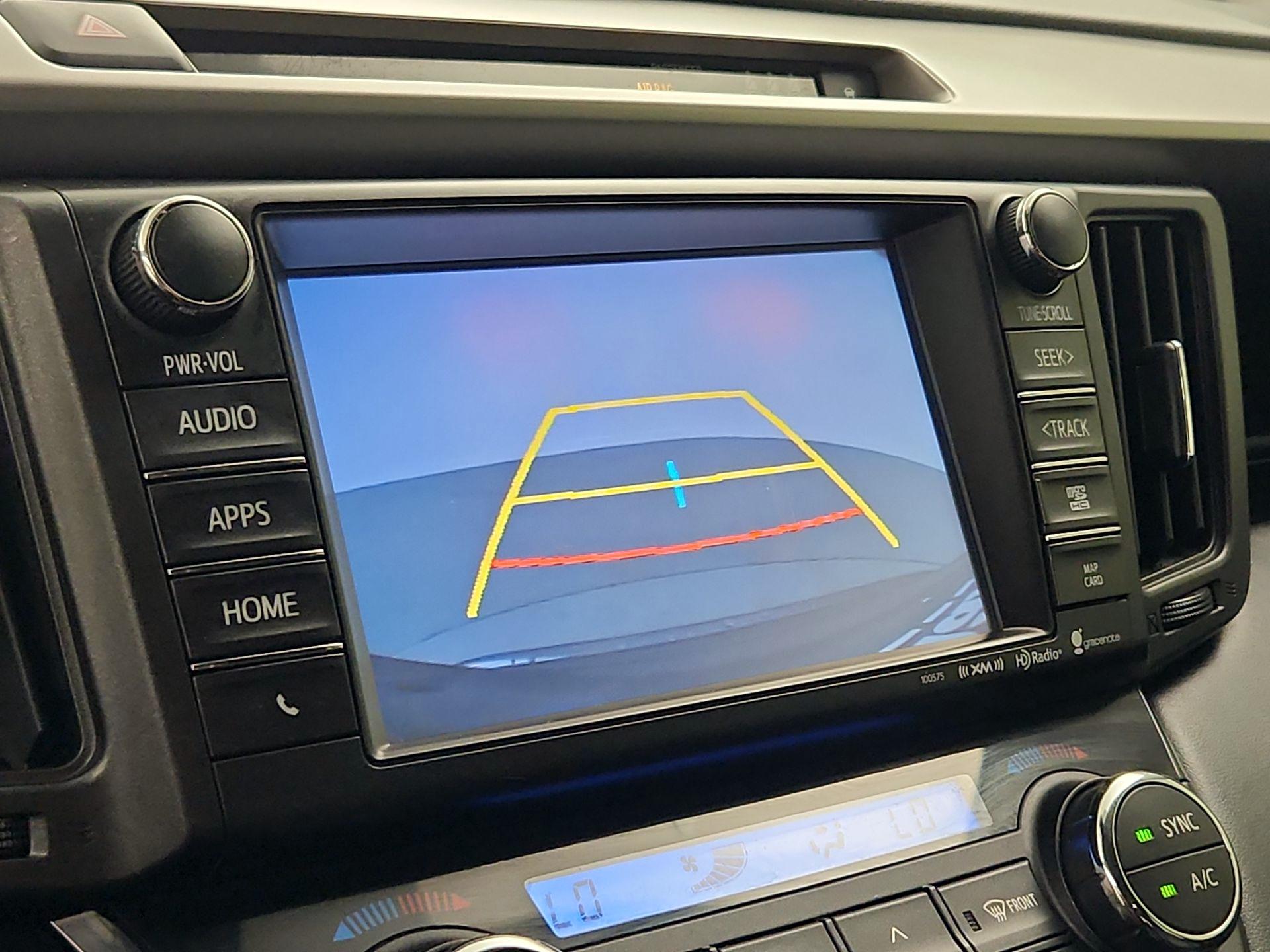 Thumbnail: 2018 Toyota RAV4 - 14