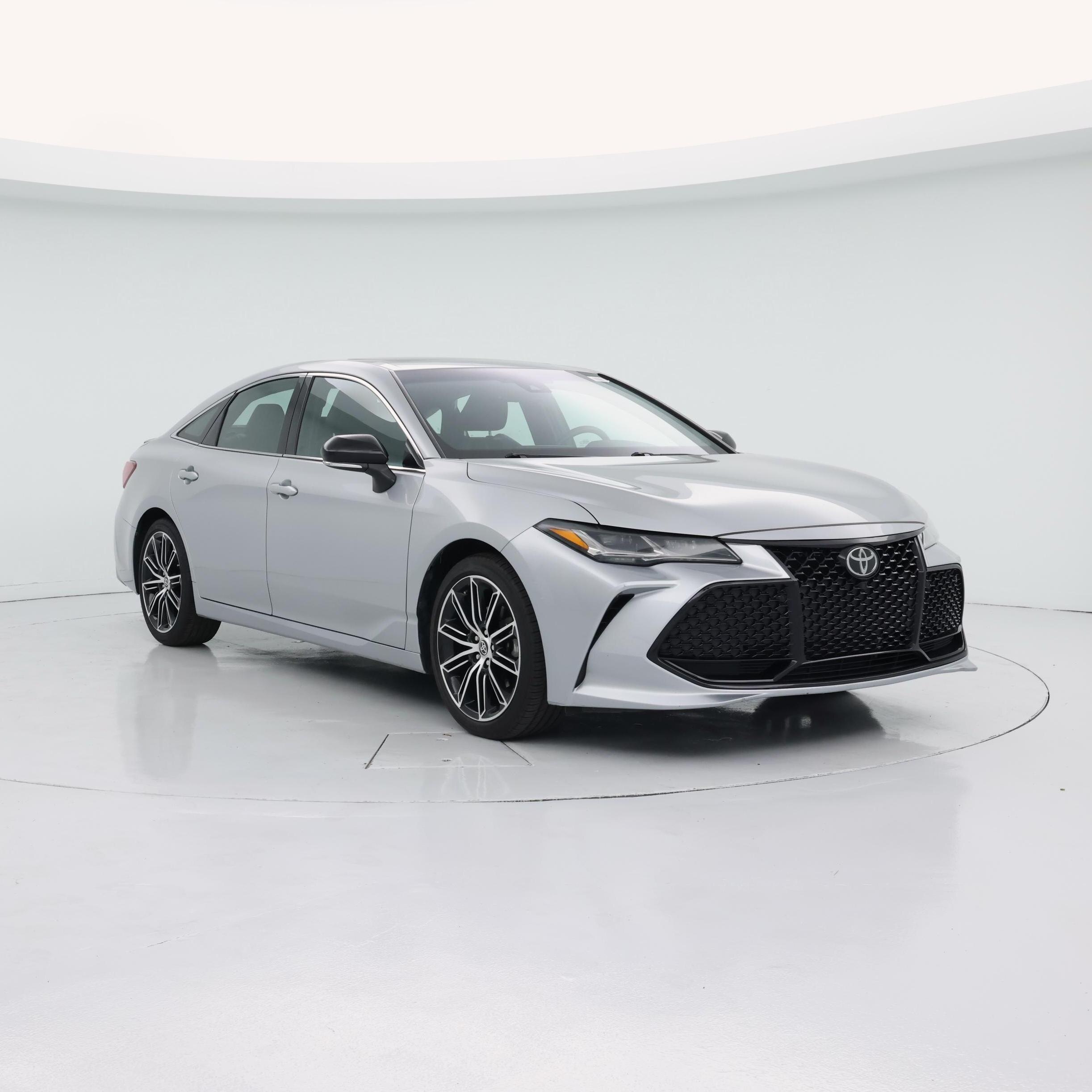 Gray 2022 Toyota Avalon Sedan Front-Wheel Drive Automatic