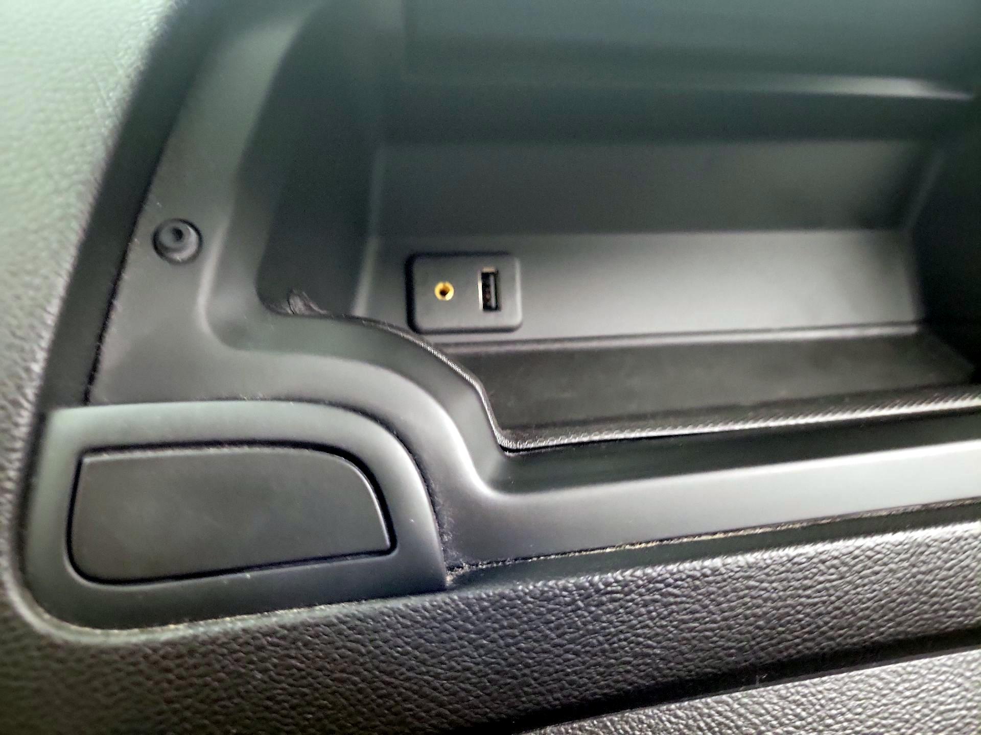 Thumbnail: 2016 Chevrolet Trax - 16