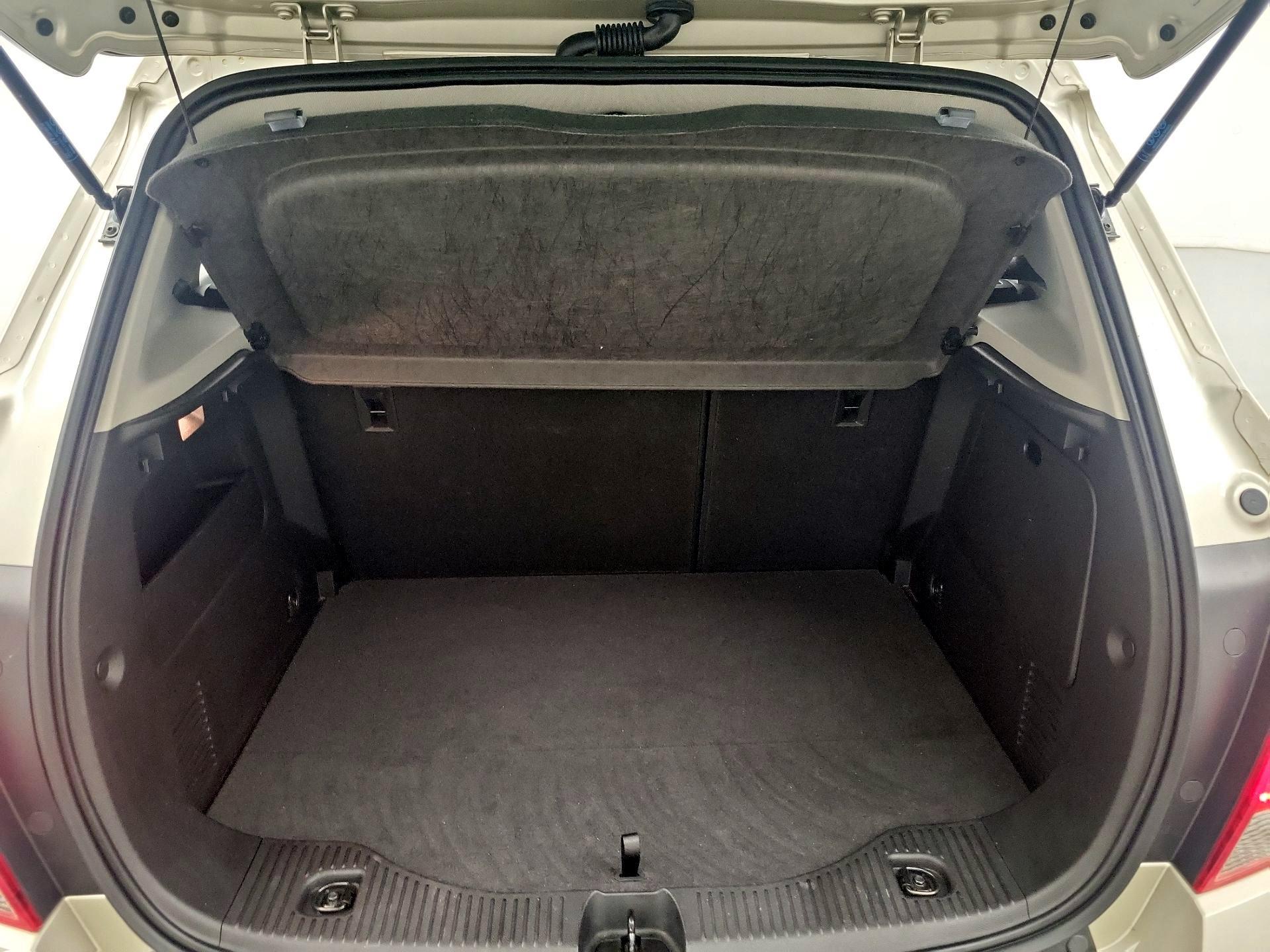 Thumbnail: 2016 Chevrolet Trax - 18