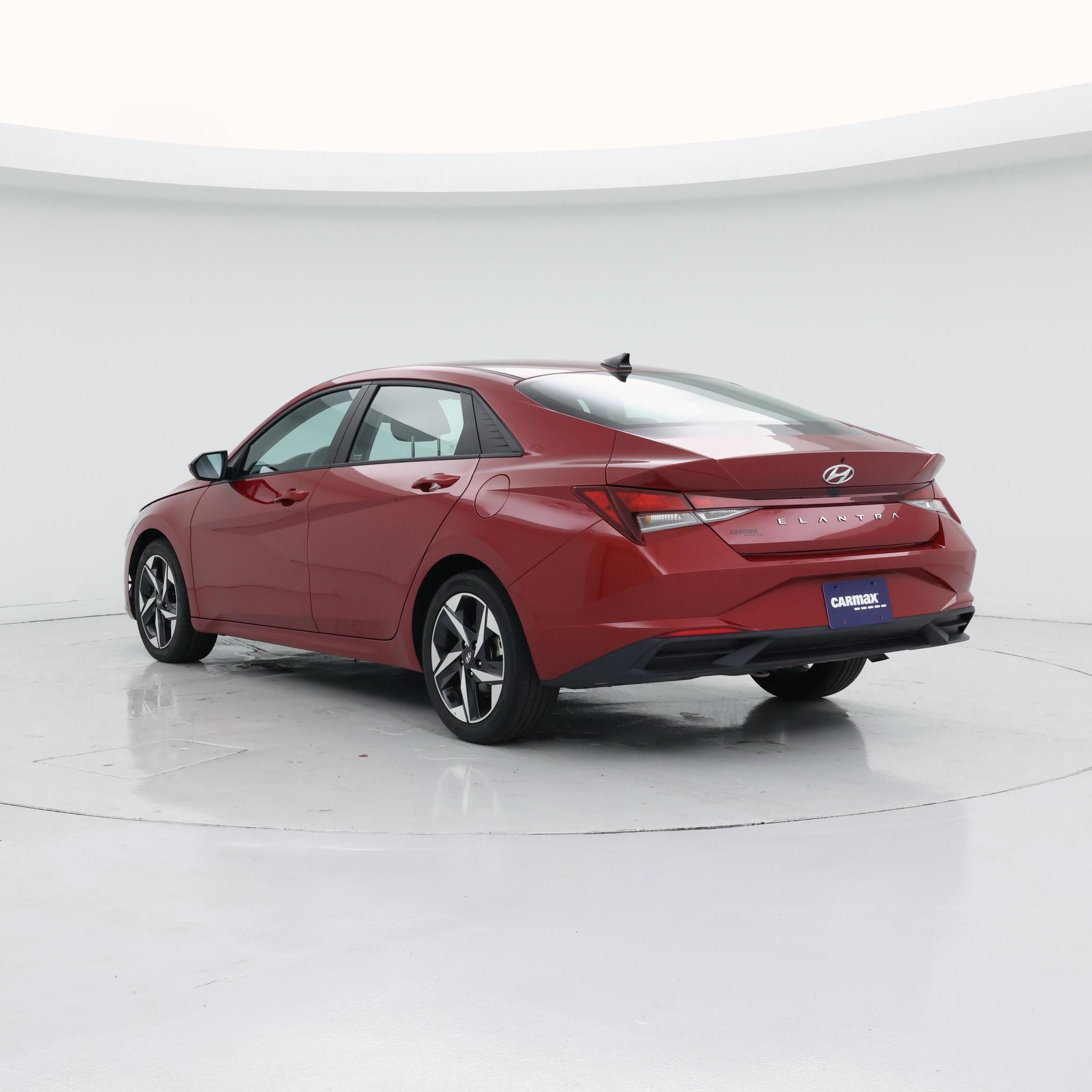 Thumbnail: 2023 Hyundai Elantra - 2