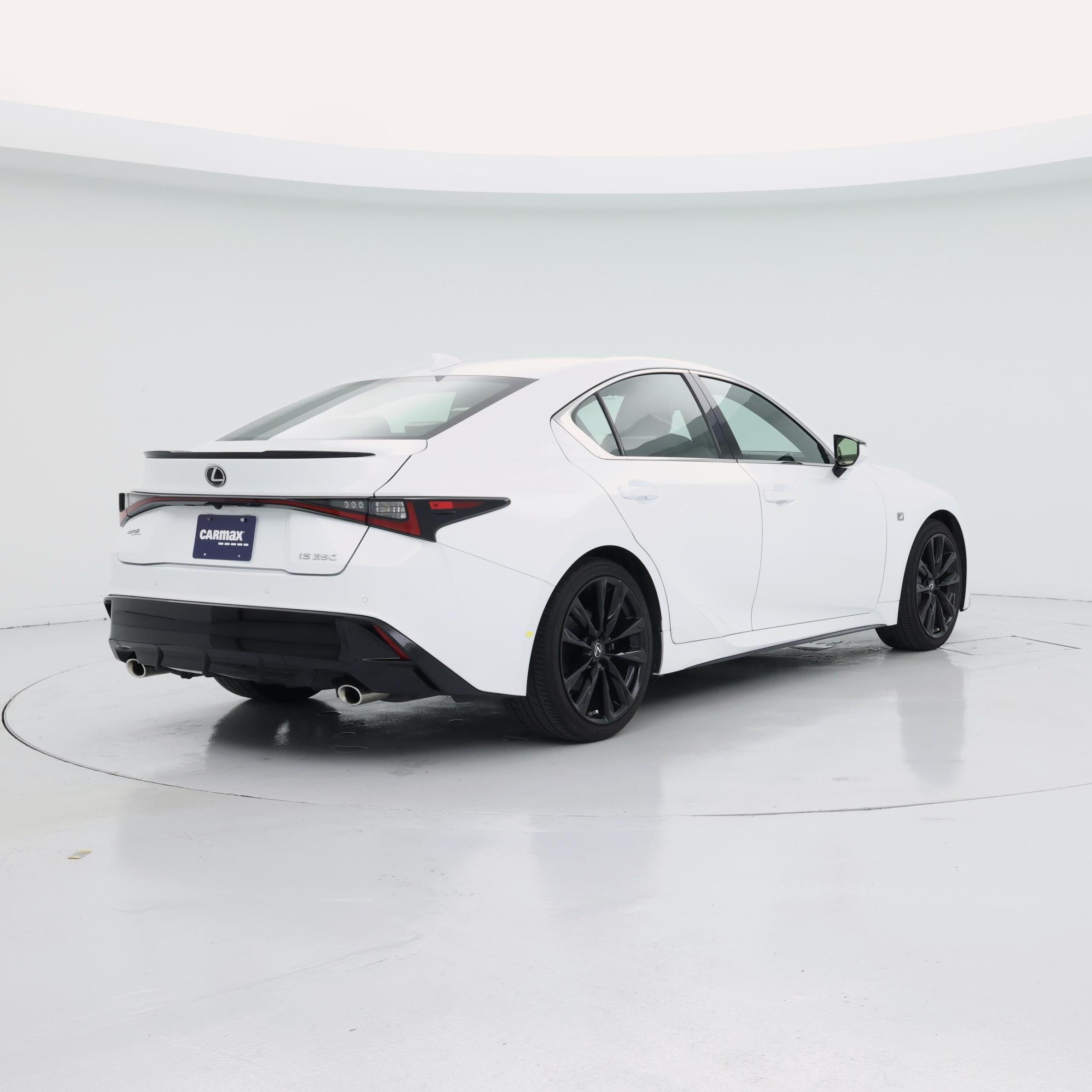 Thumbnail: 2022 Lexus IS - 8