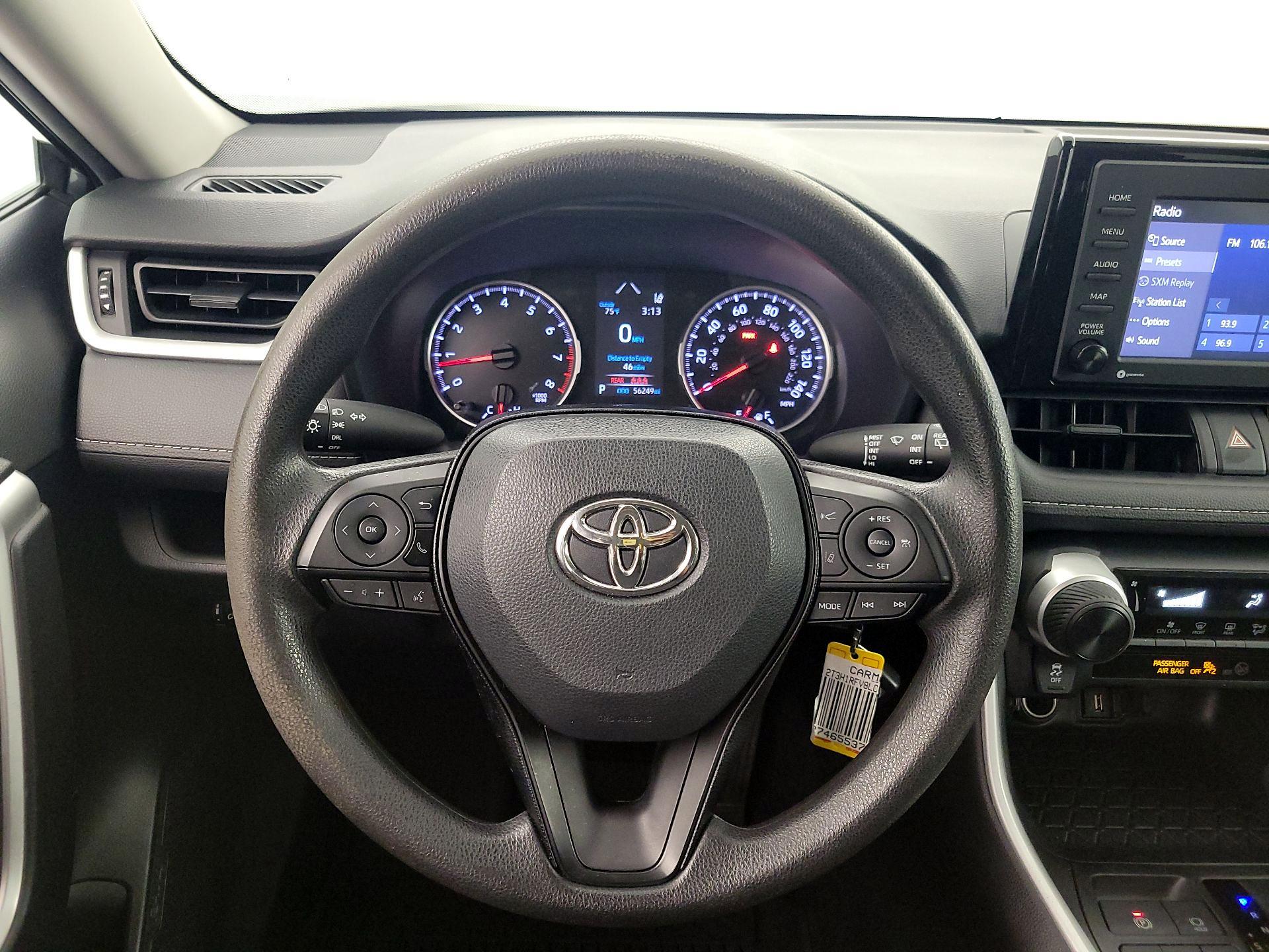 Thumbnail: 2020 Toyota RAV4 - 10