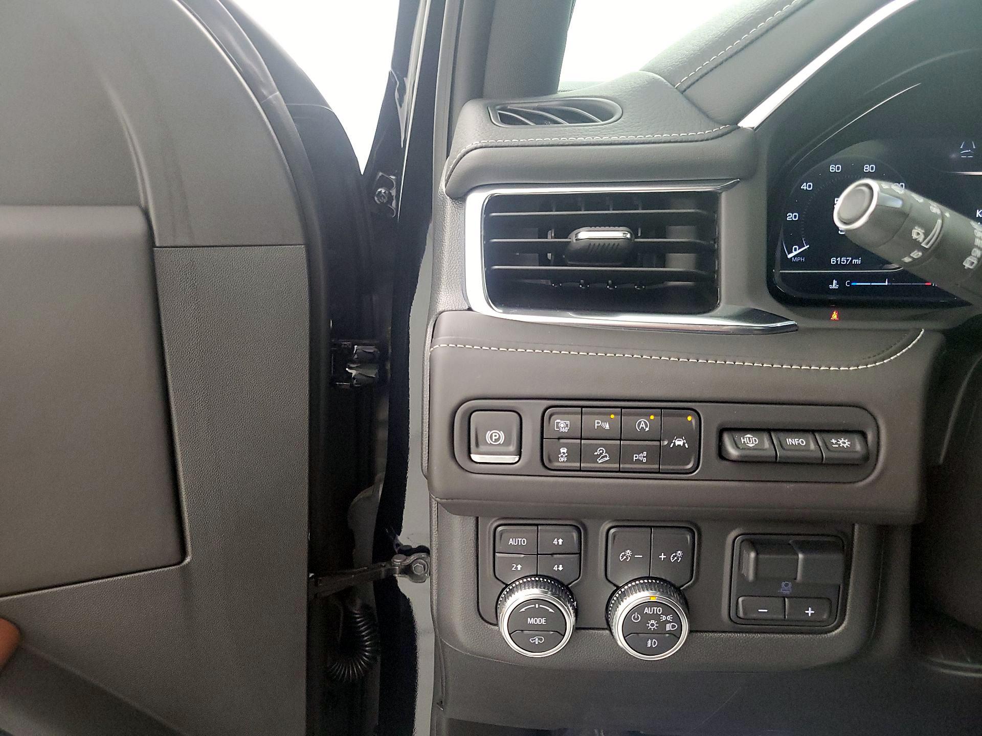 Thumbnail: 2024 GMC Yukon - 13