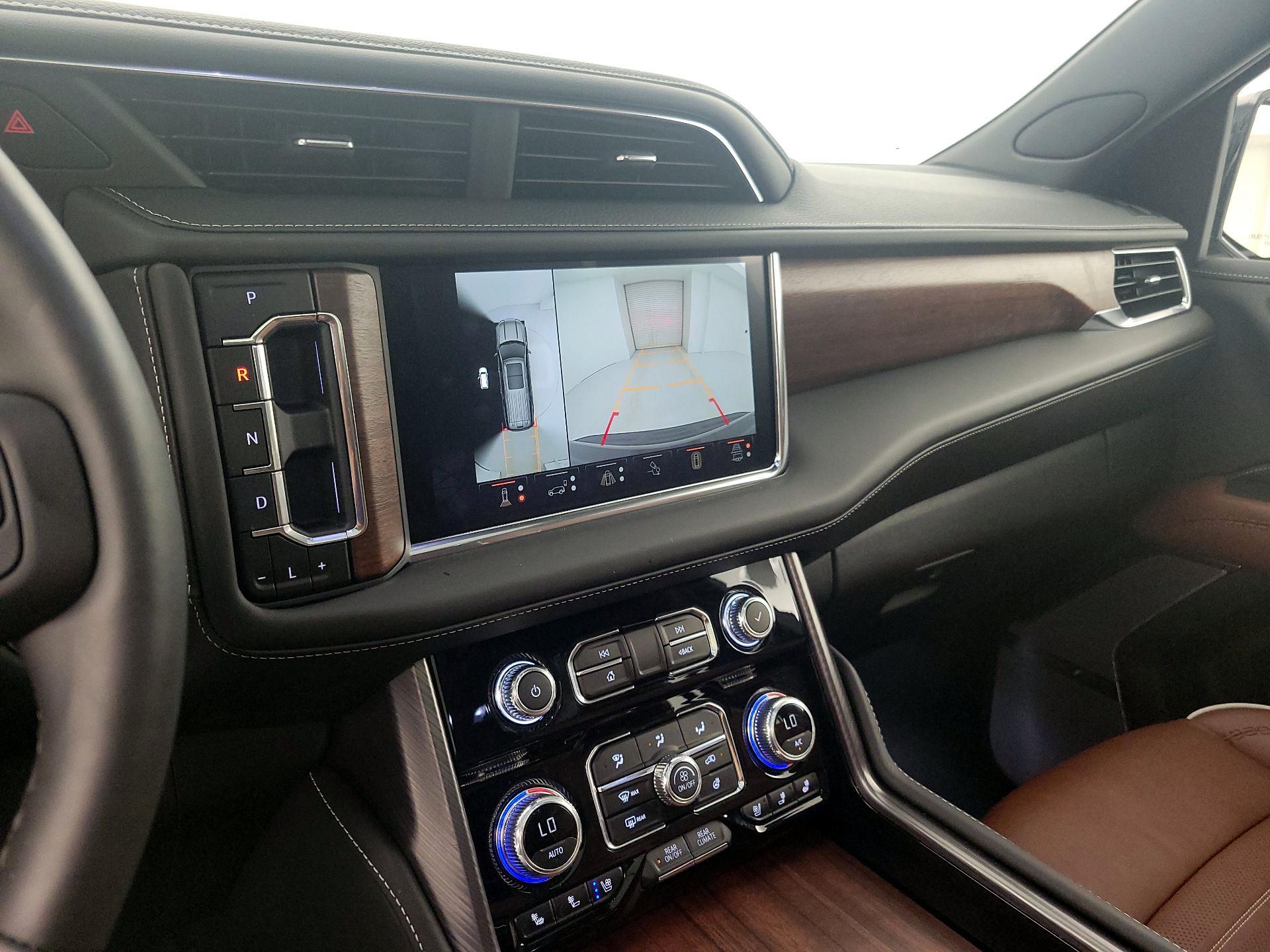 Thumbnail: 2024 GMC Yukon - 15