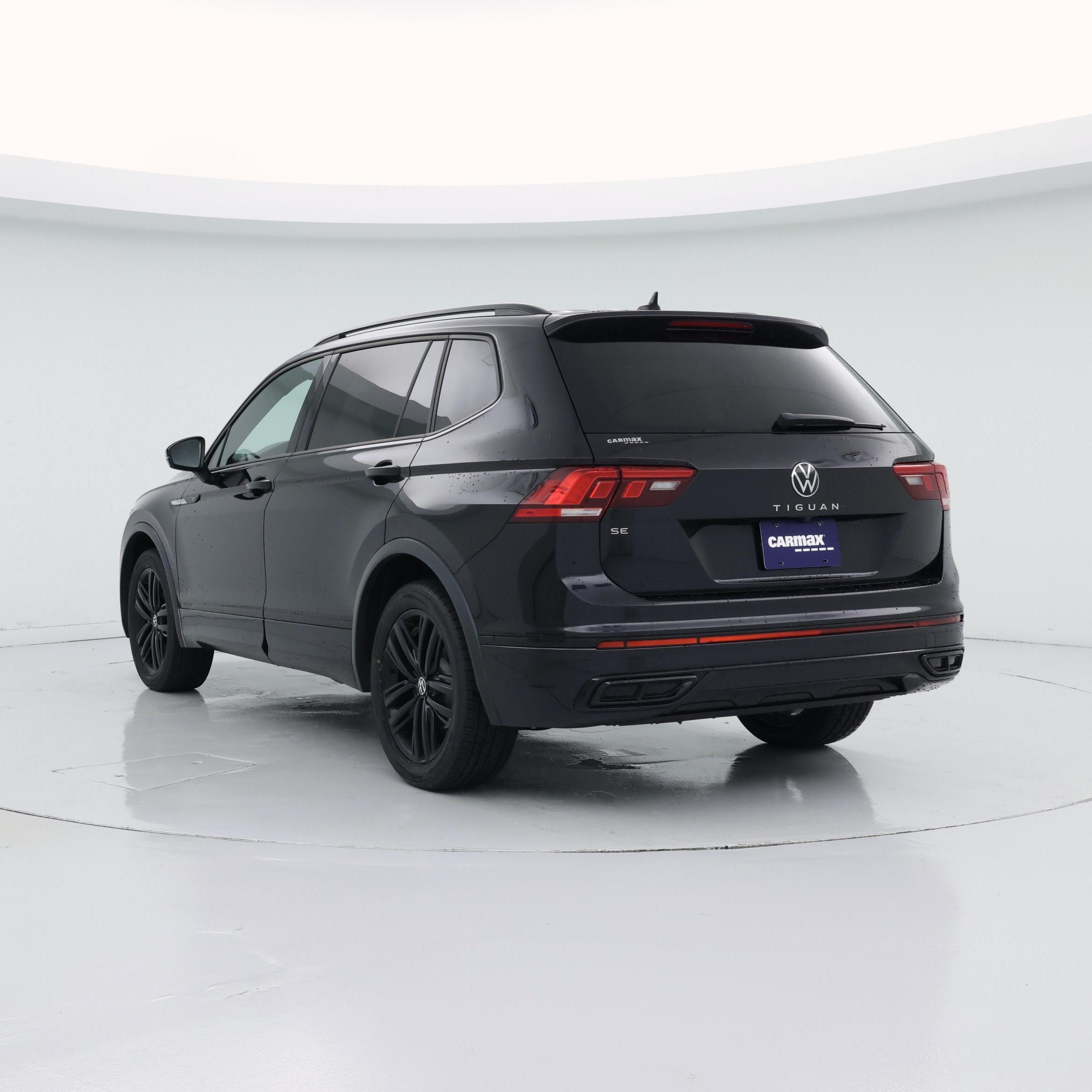 Thumbnail: 2022 Volkswagen Tiguan - 2