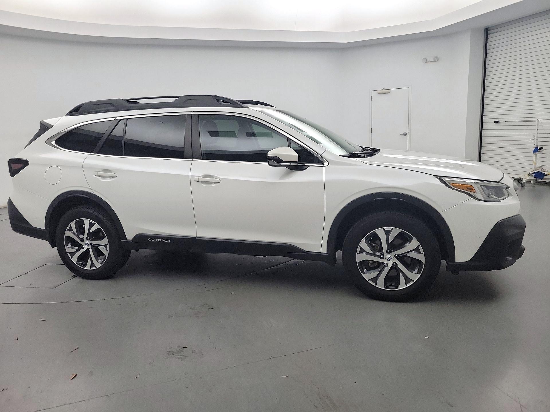 Thumbnail: 2022 Subaru Outback - 4