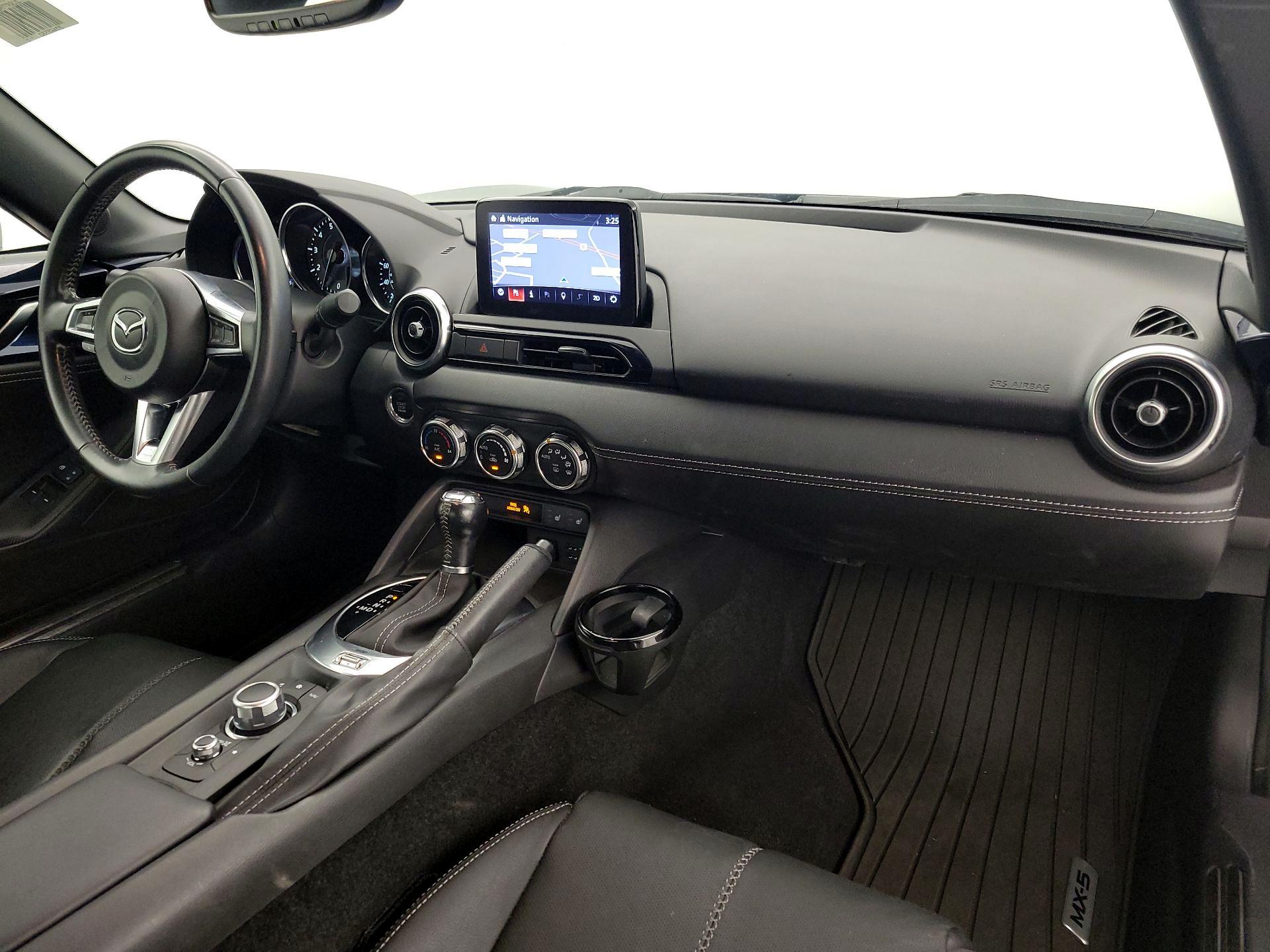 Thumbnail: 2022 Mazda MX-5 Miata - 9