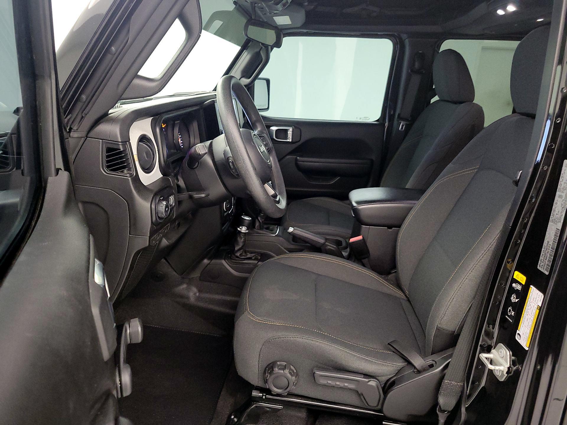 Thumbnail: 2024 Jeep Wrangler - 11