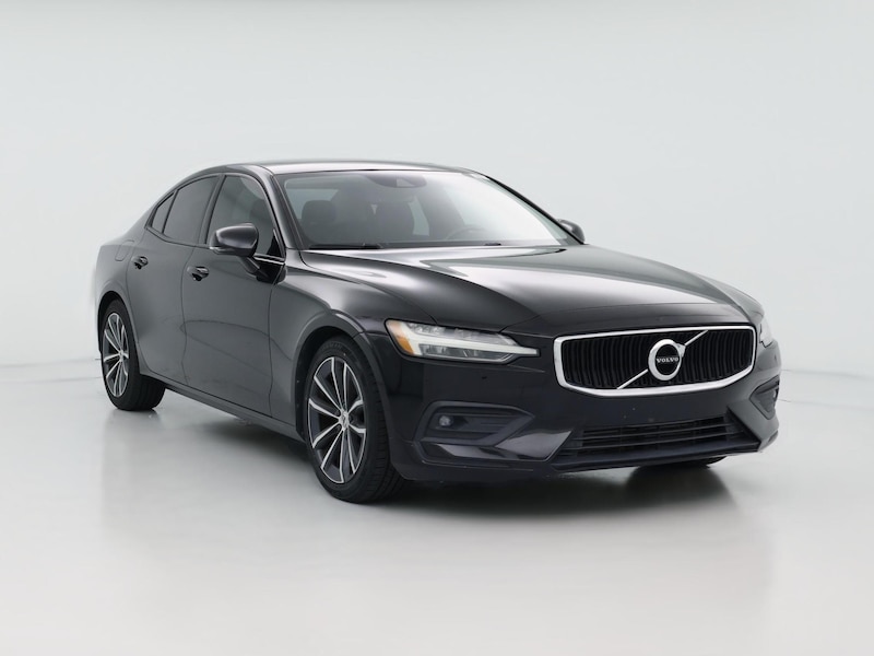 2021 Volvo S60 T5 Momentum