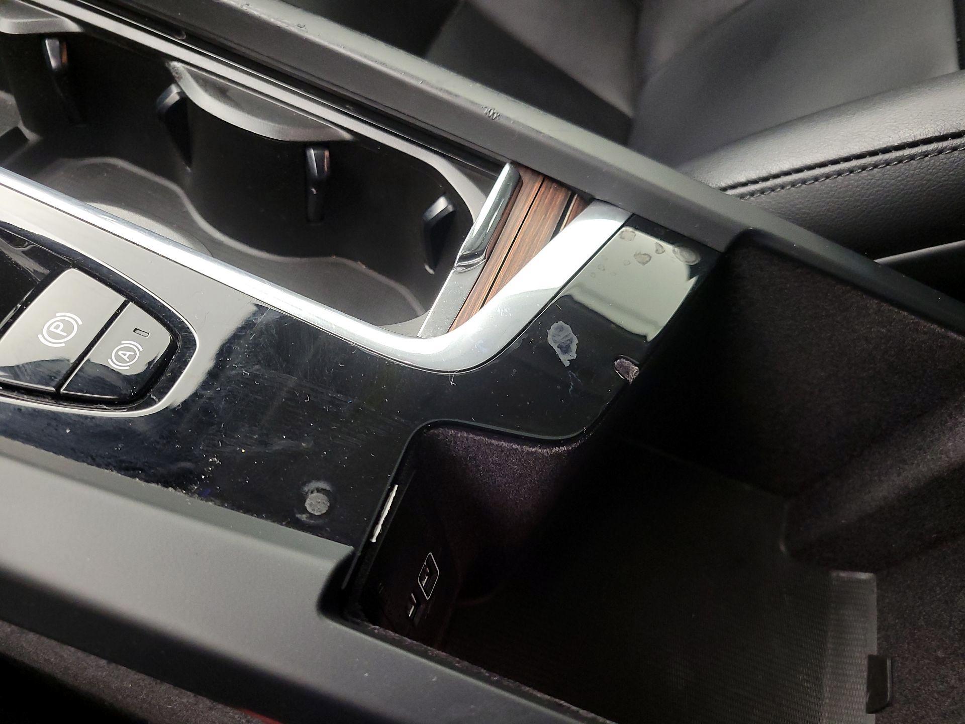 Thumbnail: 2021 Volvo S60 - 18