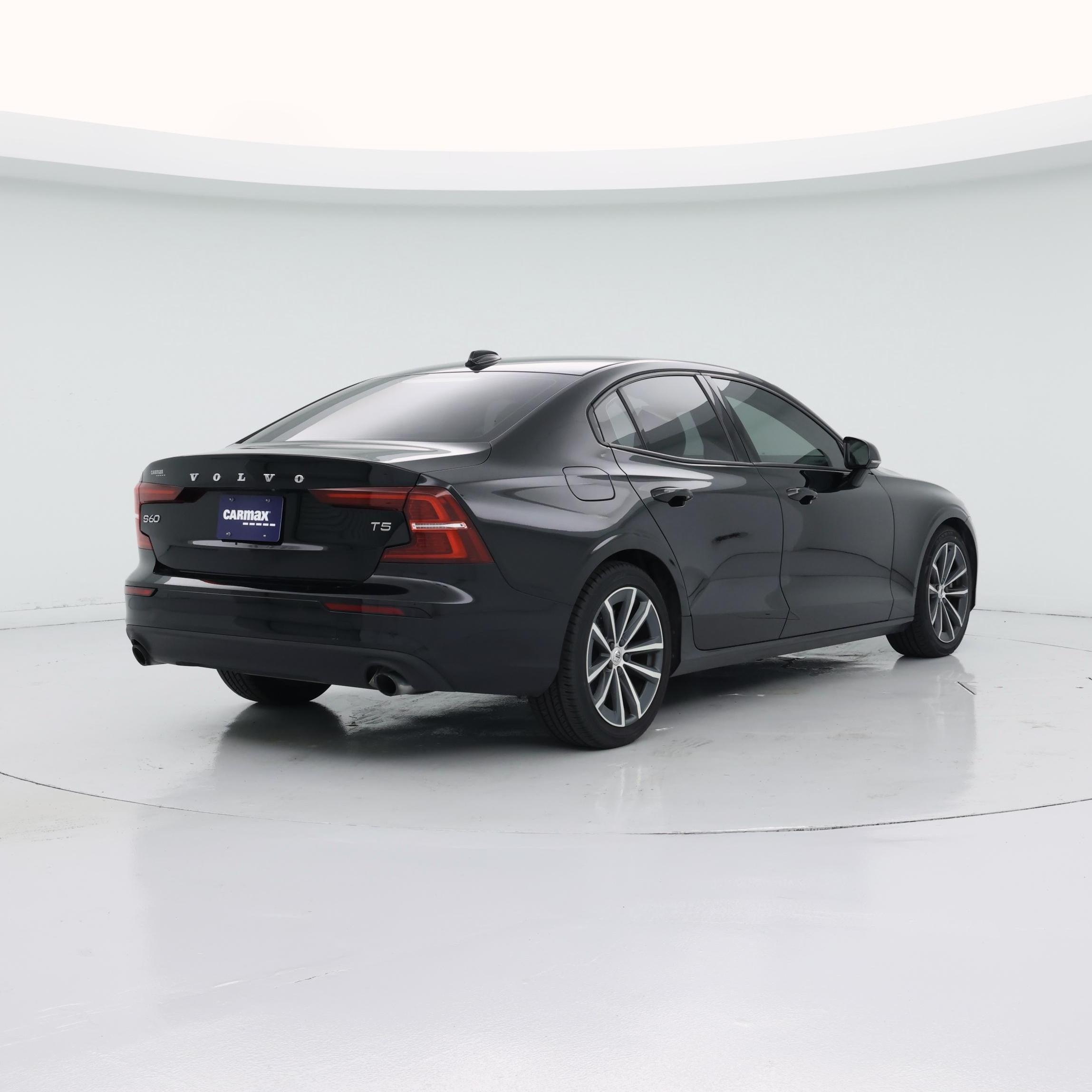 Thumbnail: 2021 Volvo S60 - 8