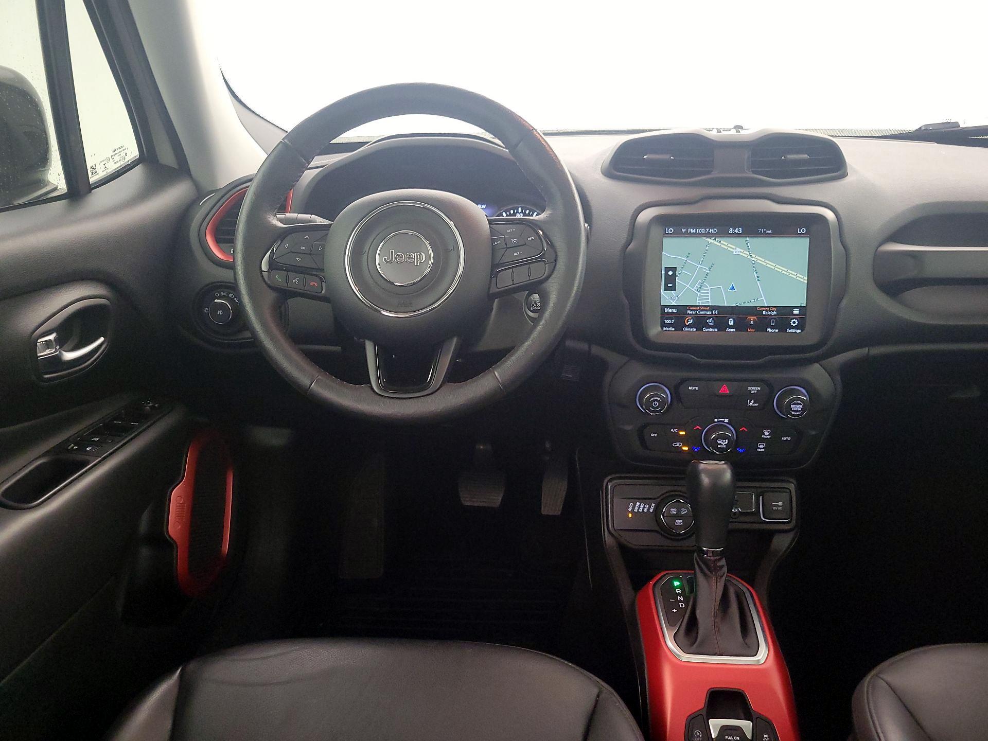 Thumbnail: 2022 Jeep Renegade - 10
