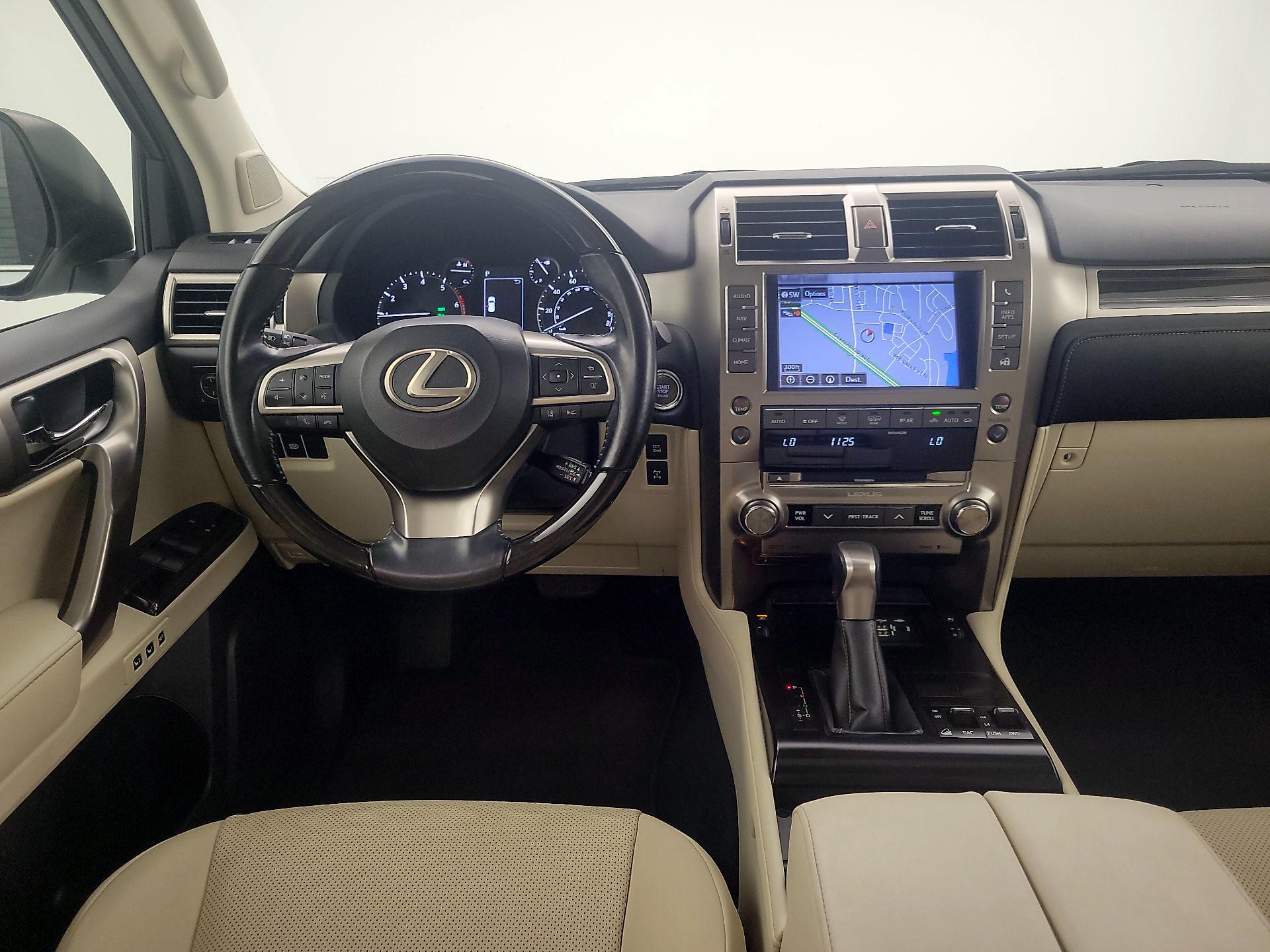 Thumbnail: 2020 Lexus GX - 10