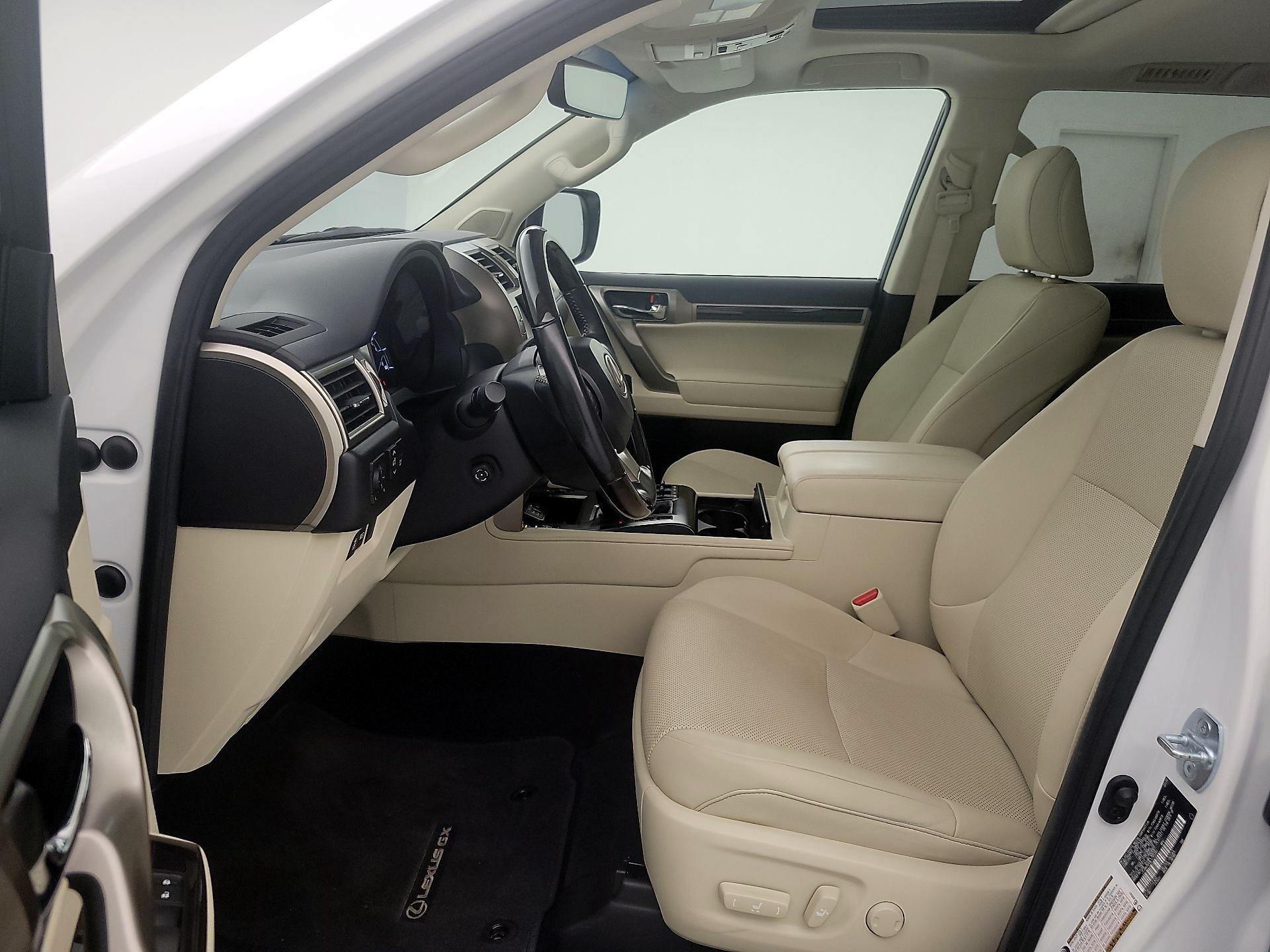 Thumbnail: 2020 Lexus GX - 11