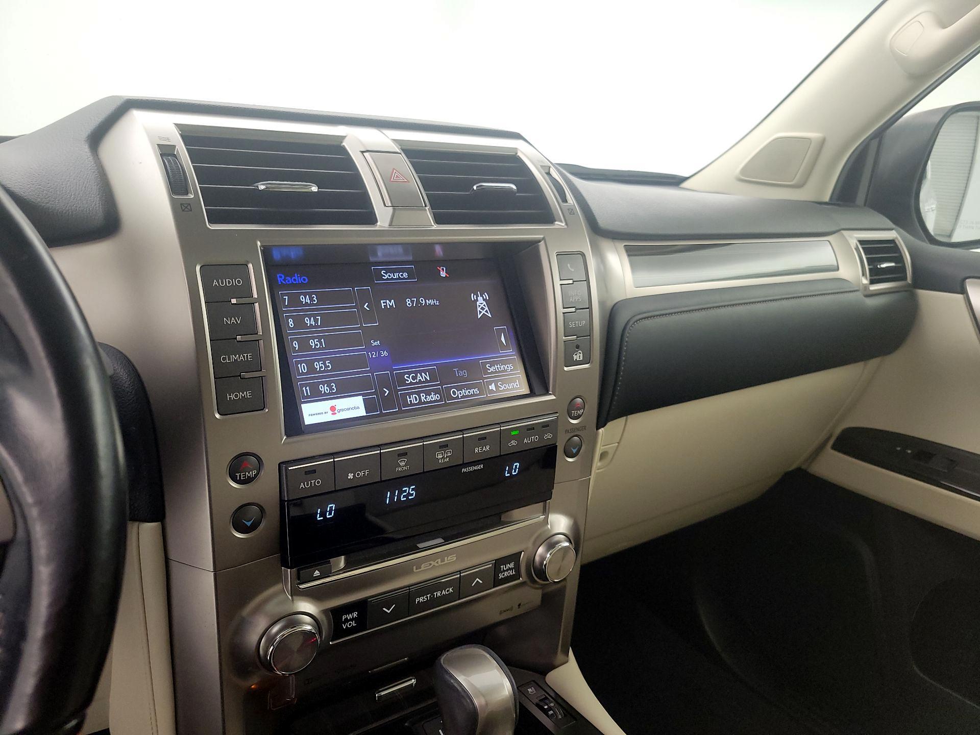 Thumbnail: 2020 Lexus GX - 16
