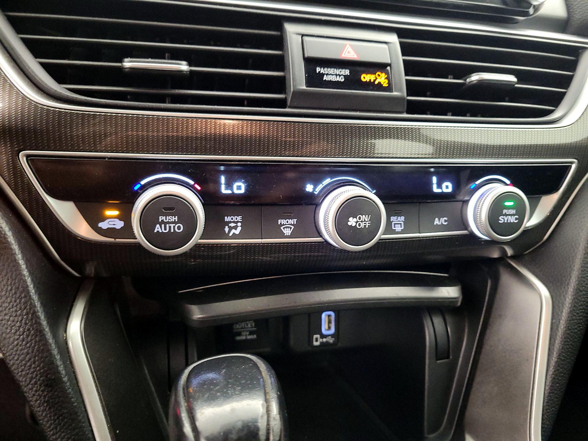 Thumbnail: 2019 Honda Accord - 14