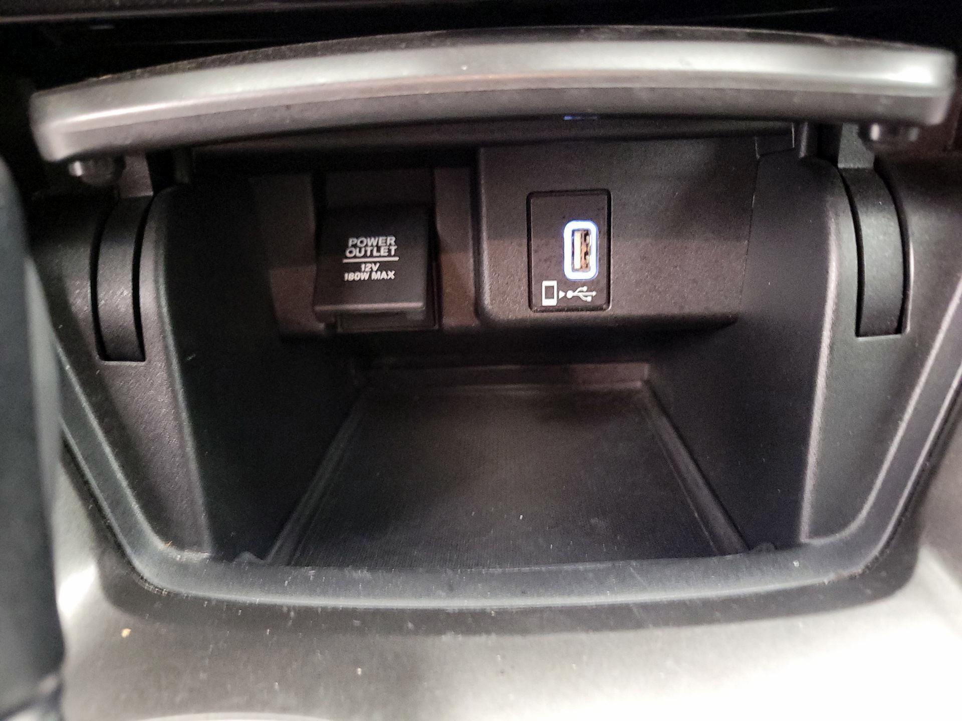 Thumbnail: 2019 Honda Accord - 16