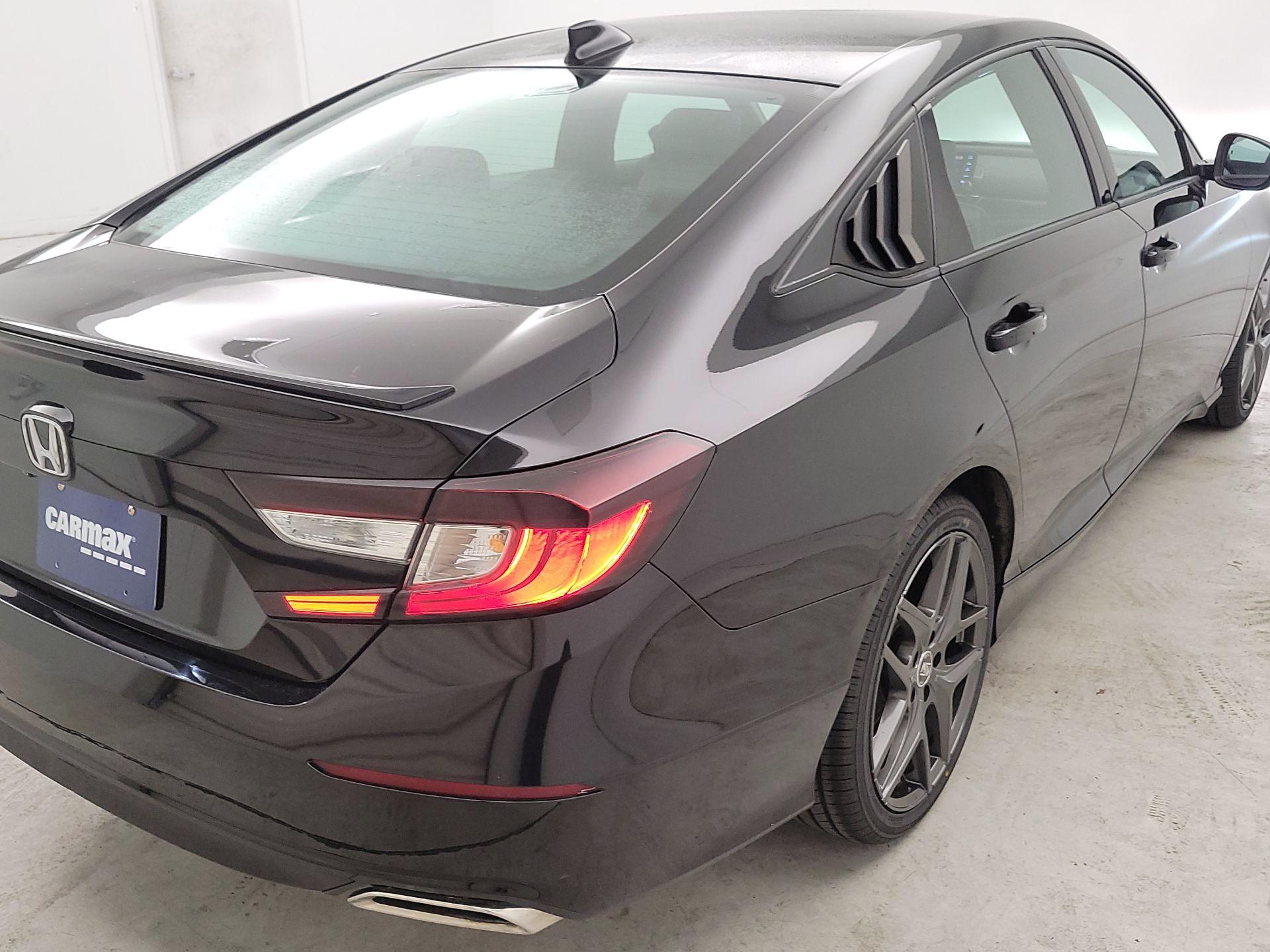 Thumbnail: 2019 Honda Accord - 5
