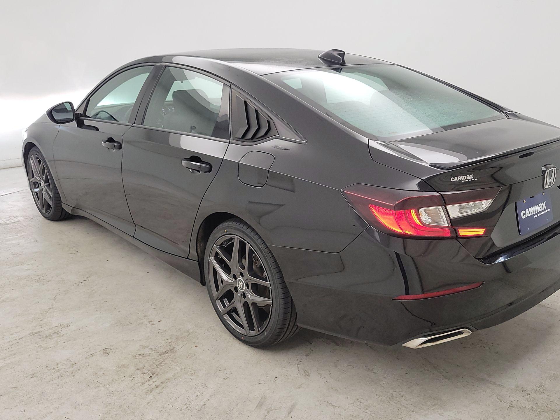 Thumbnail: 2019 Honda Accord - 7
