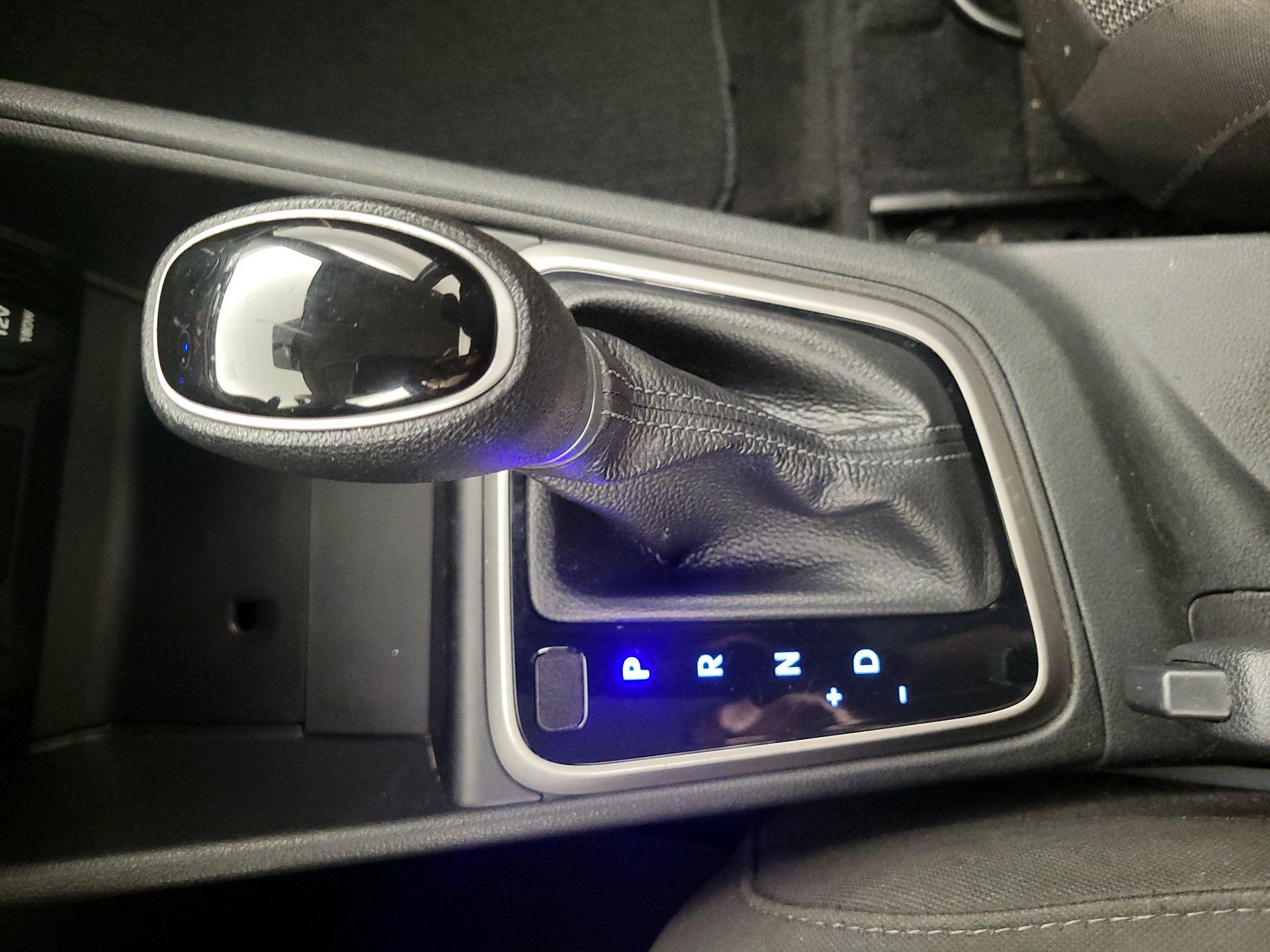 Thumbnail: 2020 Hyundai Accent - 18