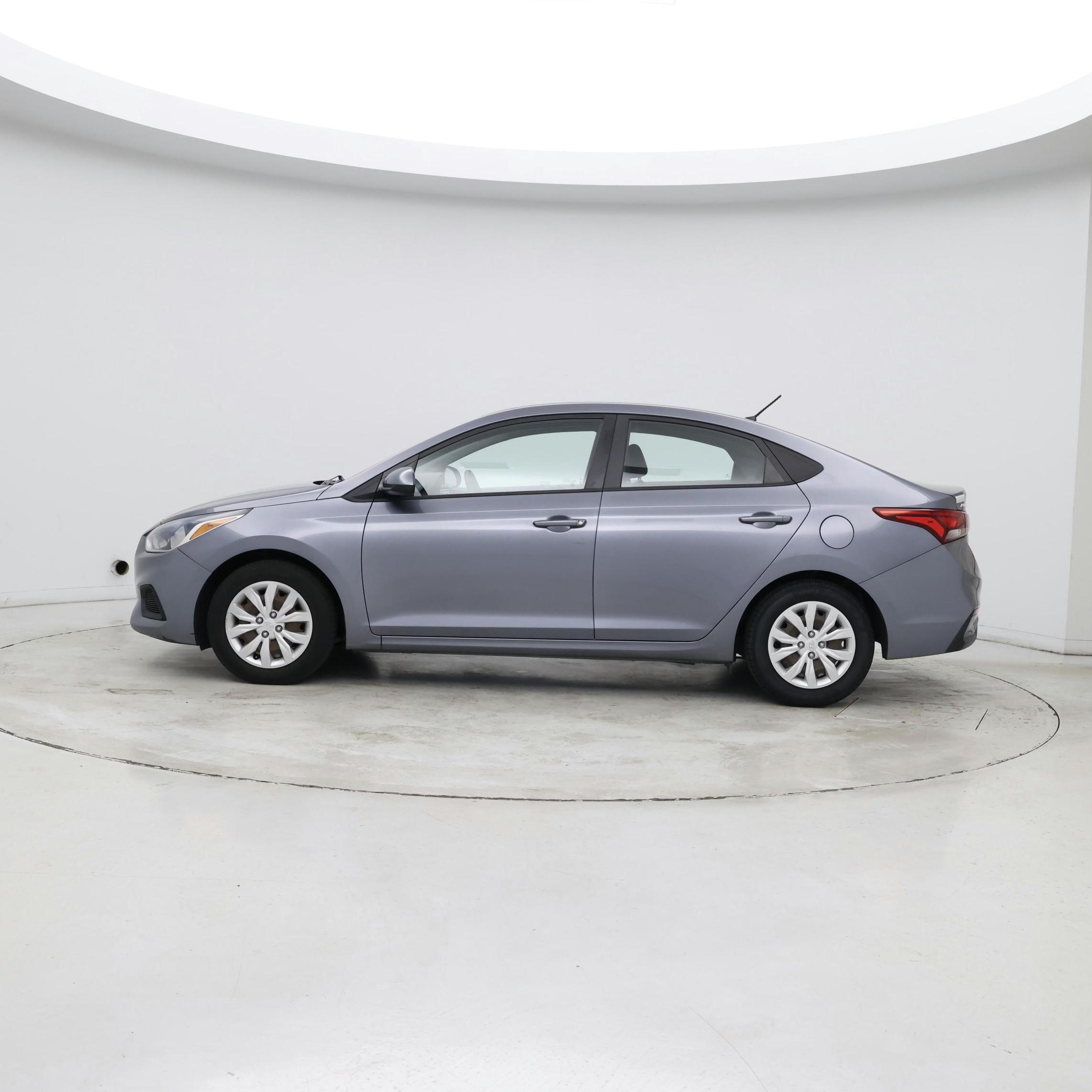Thumbnail: 2020 Hyundai Accent - 6
