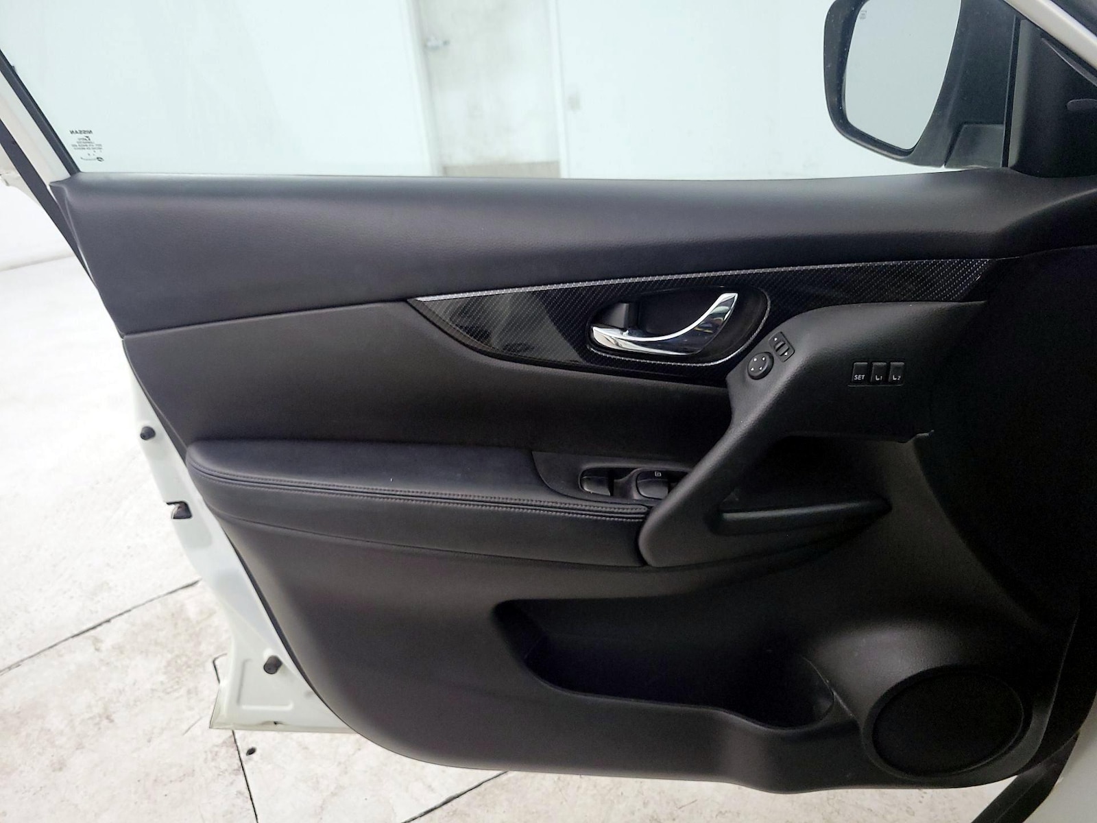 2018 Nissan Rogue SL - Photo 11