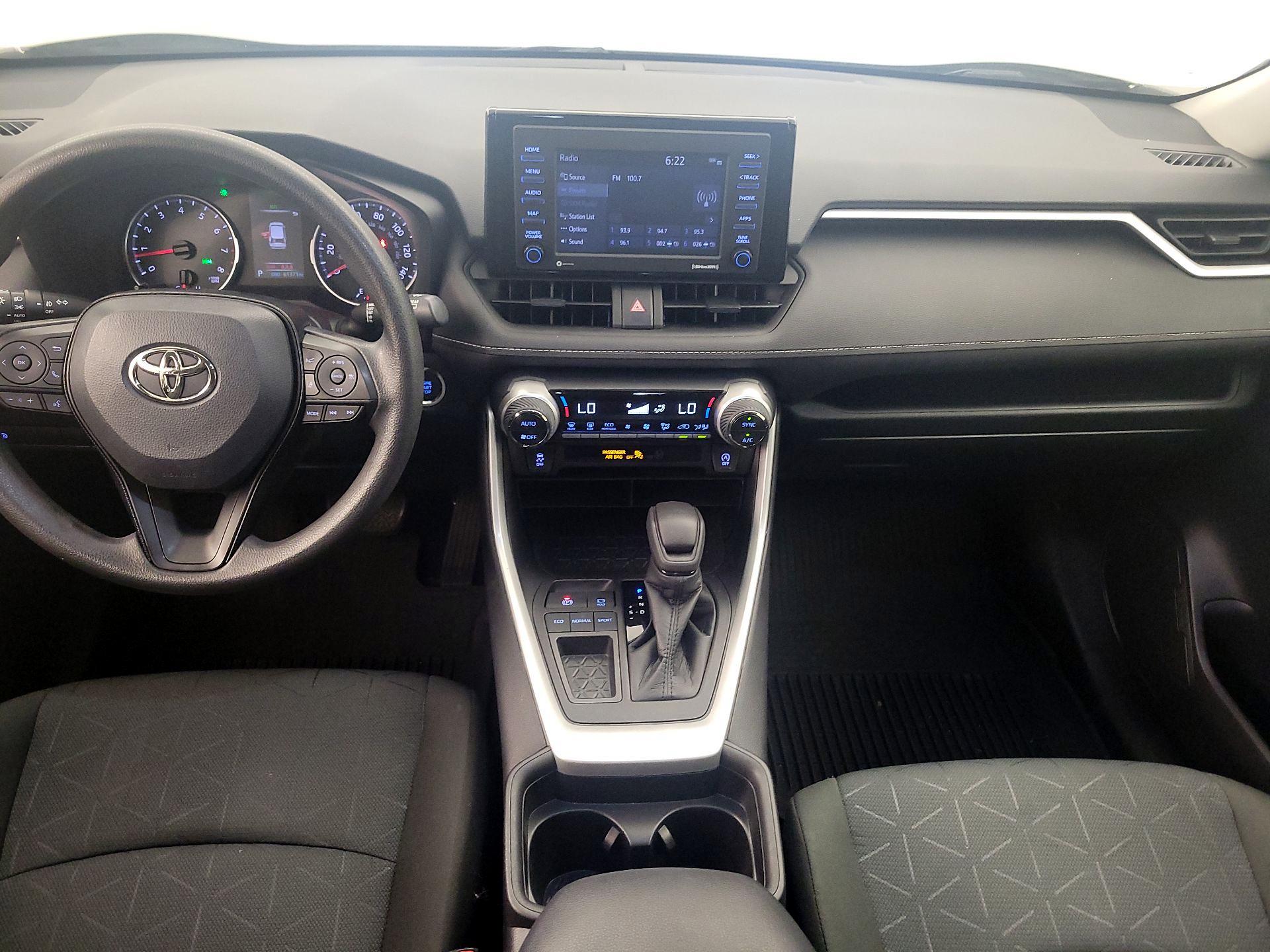 Thumbnail: 2021 Toyota RAV4 - 9