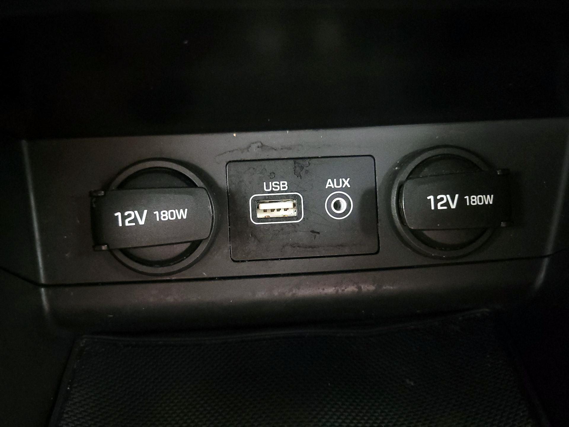 Thumbnail: 2015 Hyundai Sonata - 19