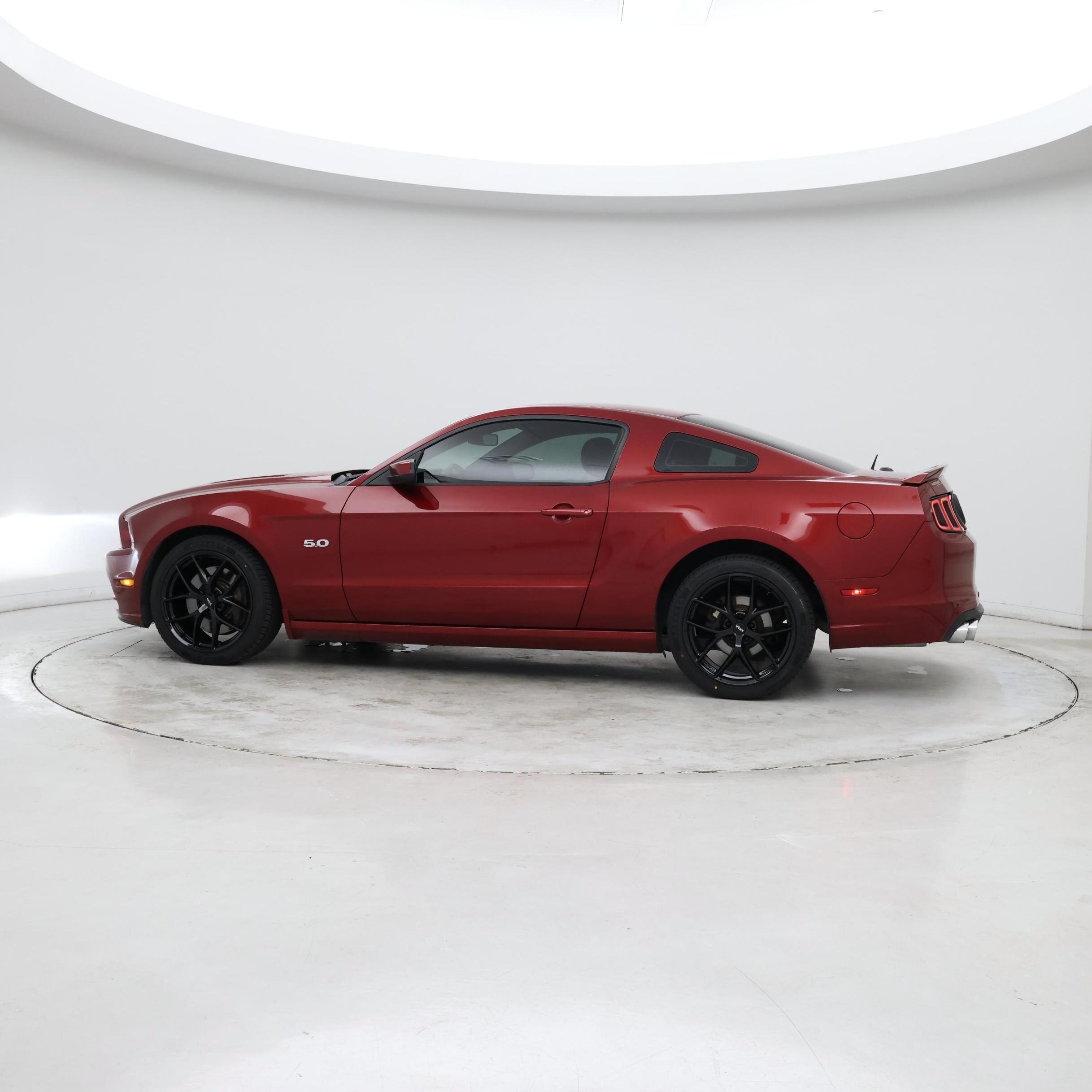 Thumbnail: 2014 Ford Mustang - 3