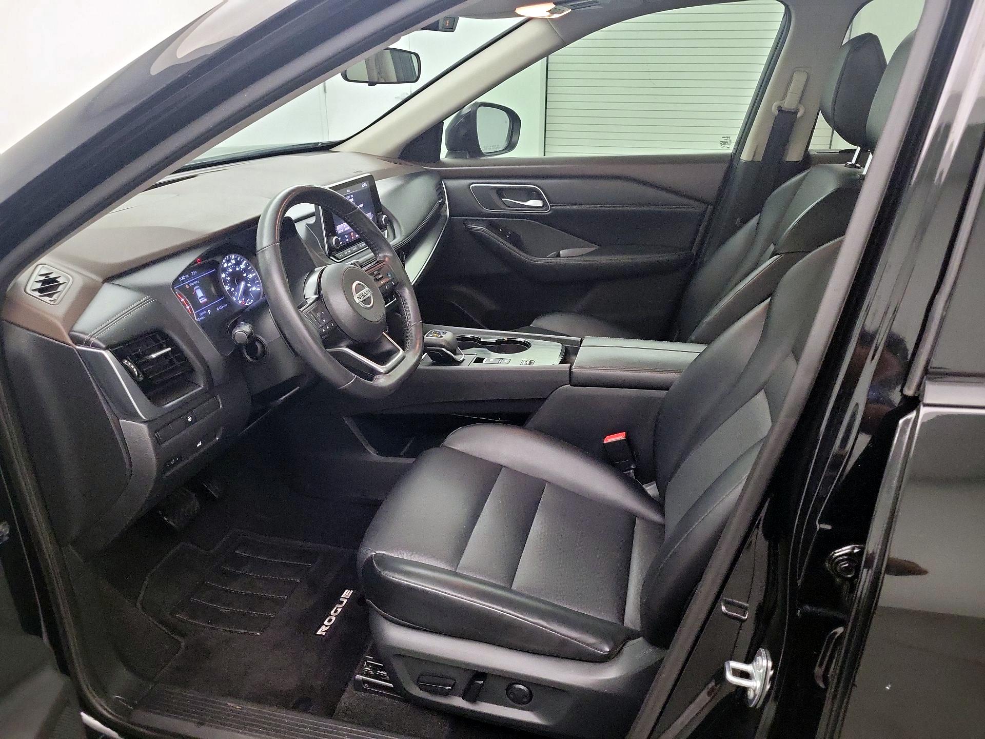 Thumbnail: 2021 Nissan Rogue - 11