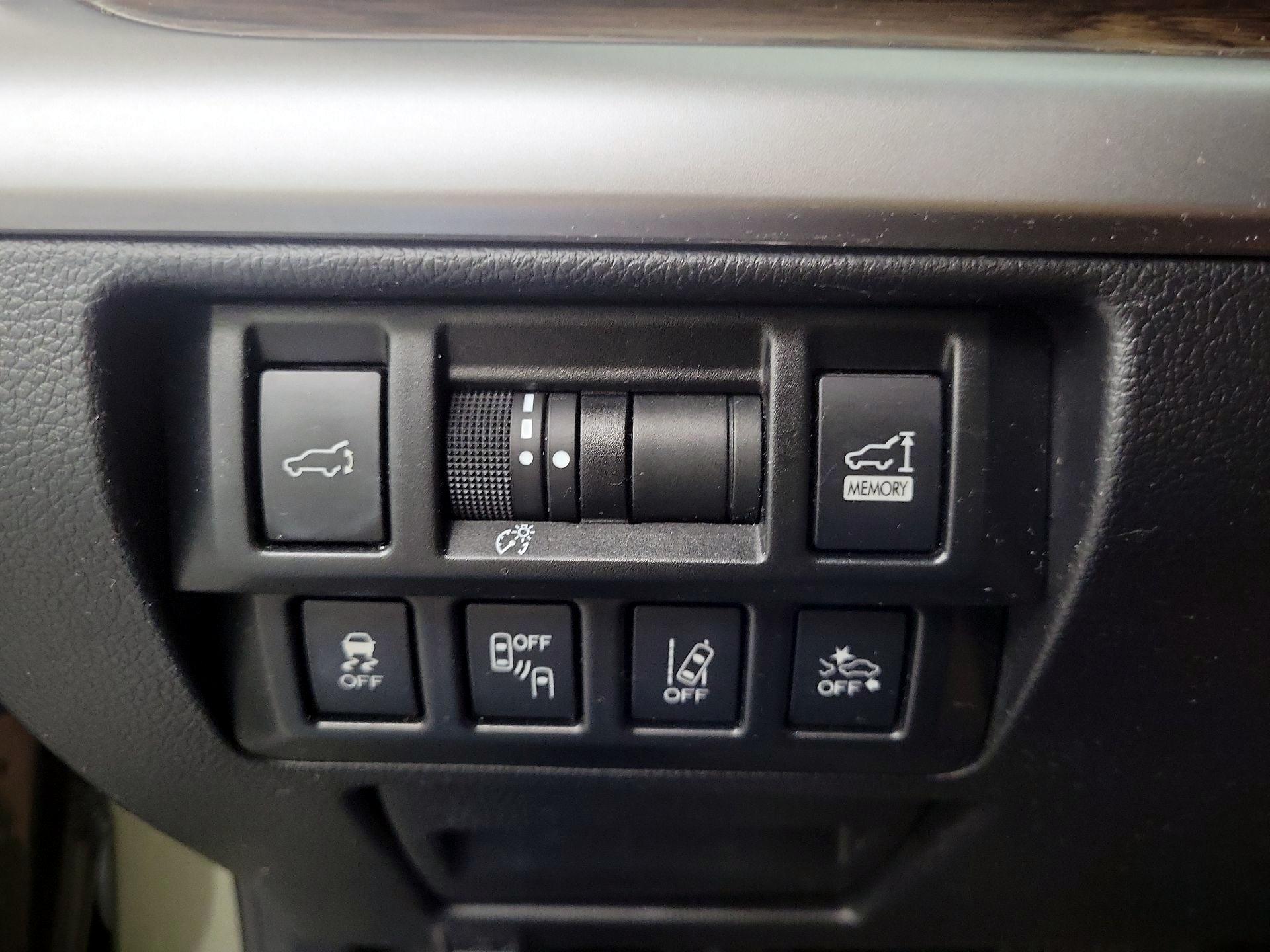 Thumbnail: 2019 Subaru Outback - 13