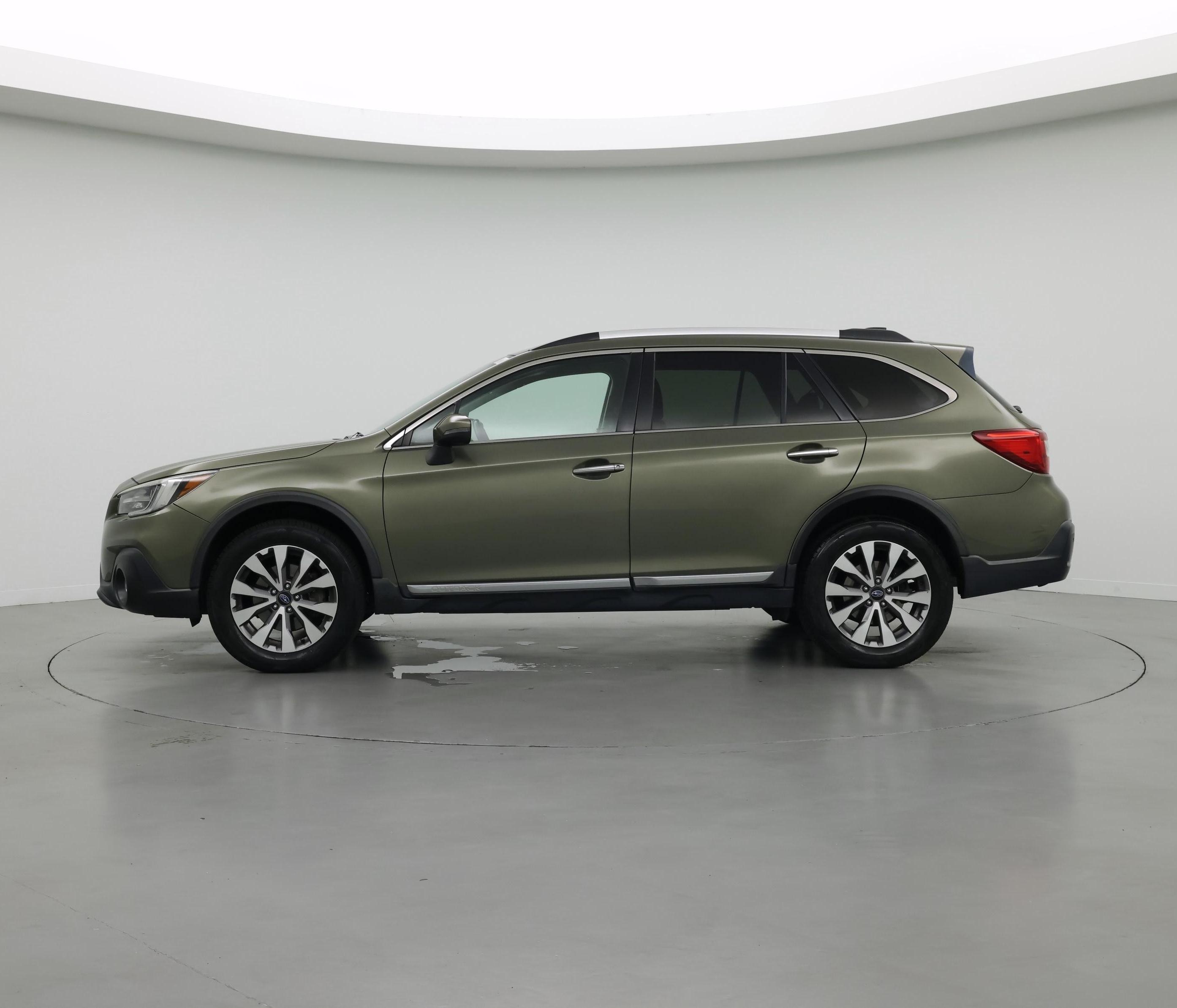 Thumbnail: 2019 Subaru Outback - 3