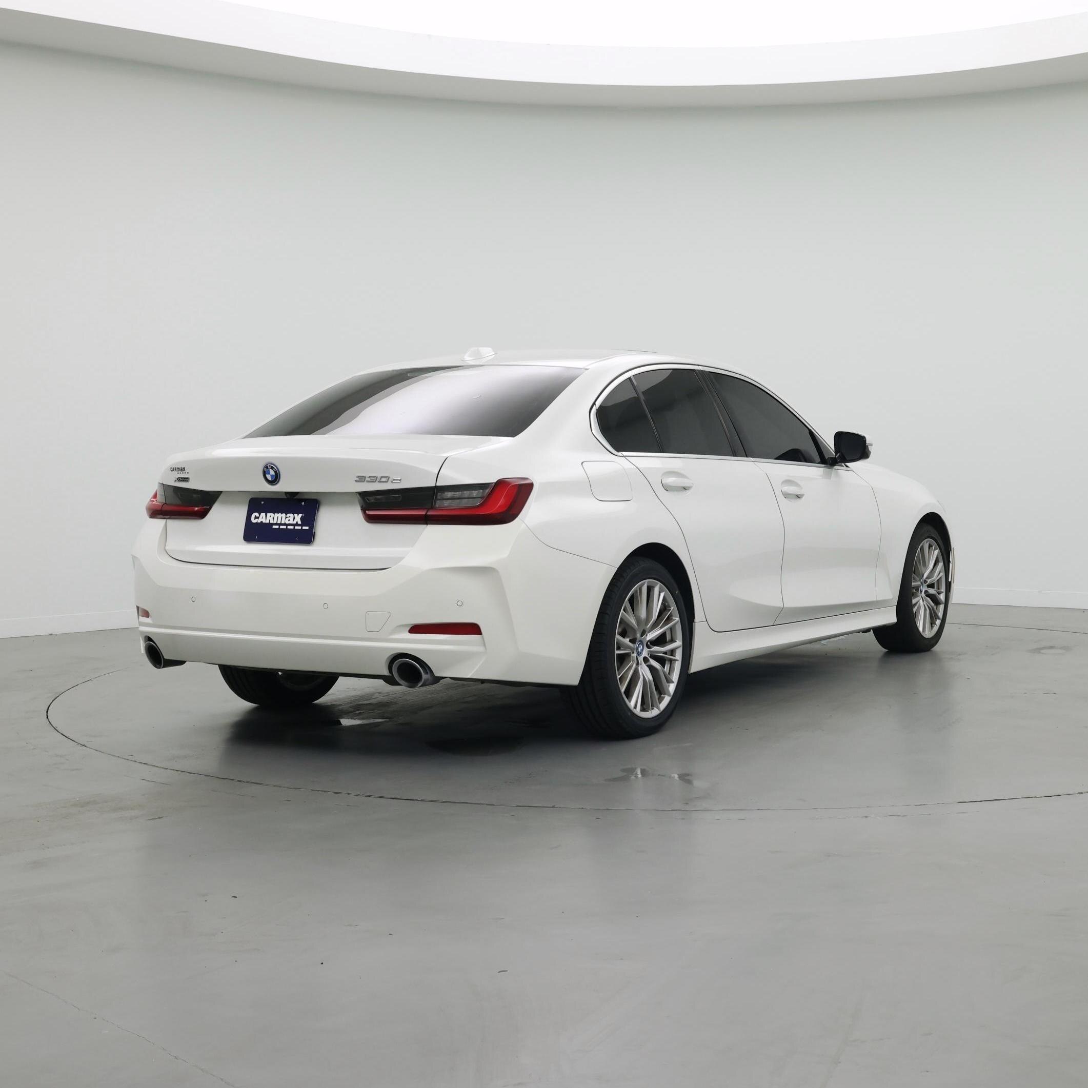 Thumbnail: 2024 BMW 3 Series - 8