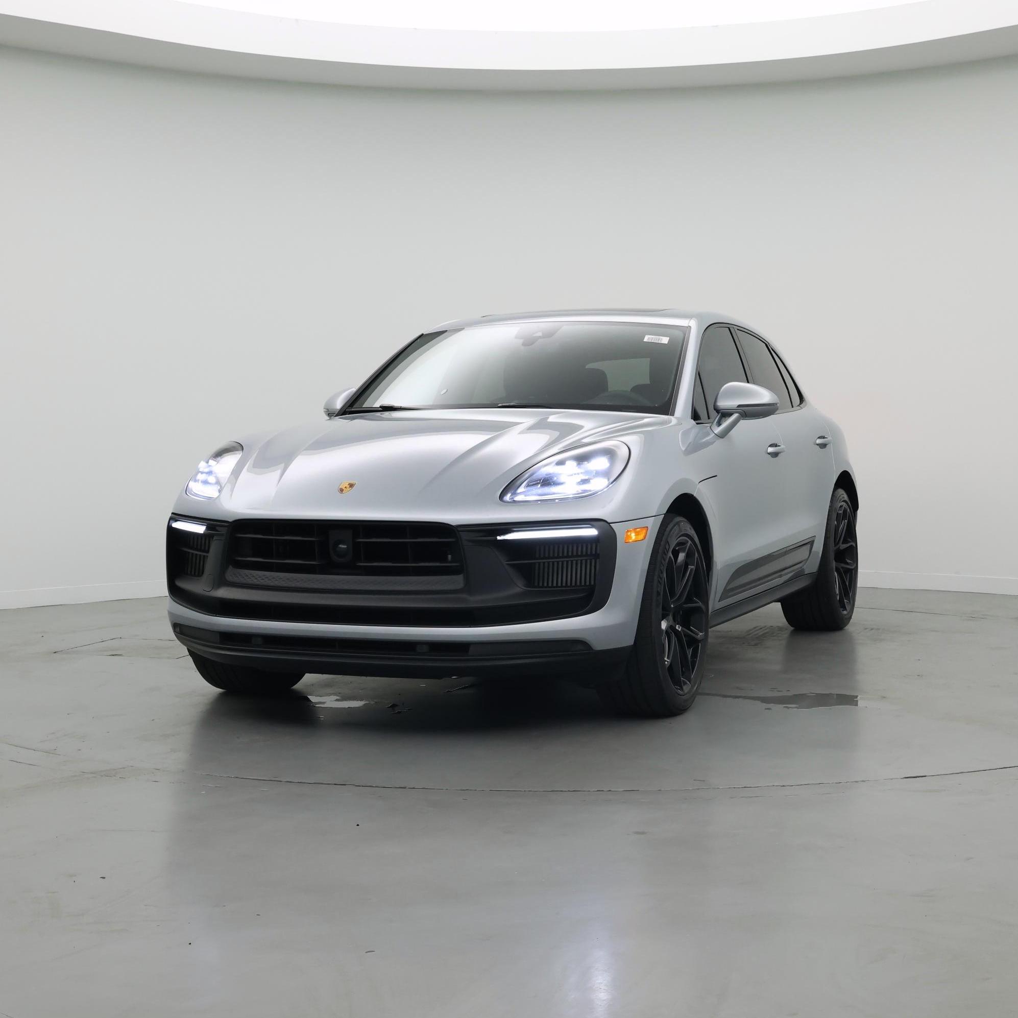 Thumbnail: 2024 Porsche Macan - 4