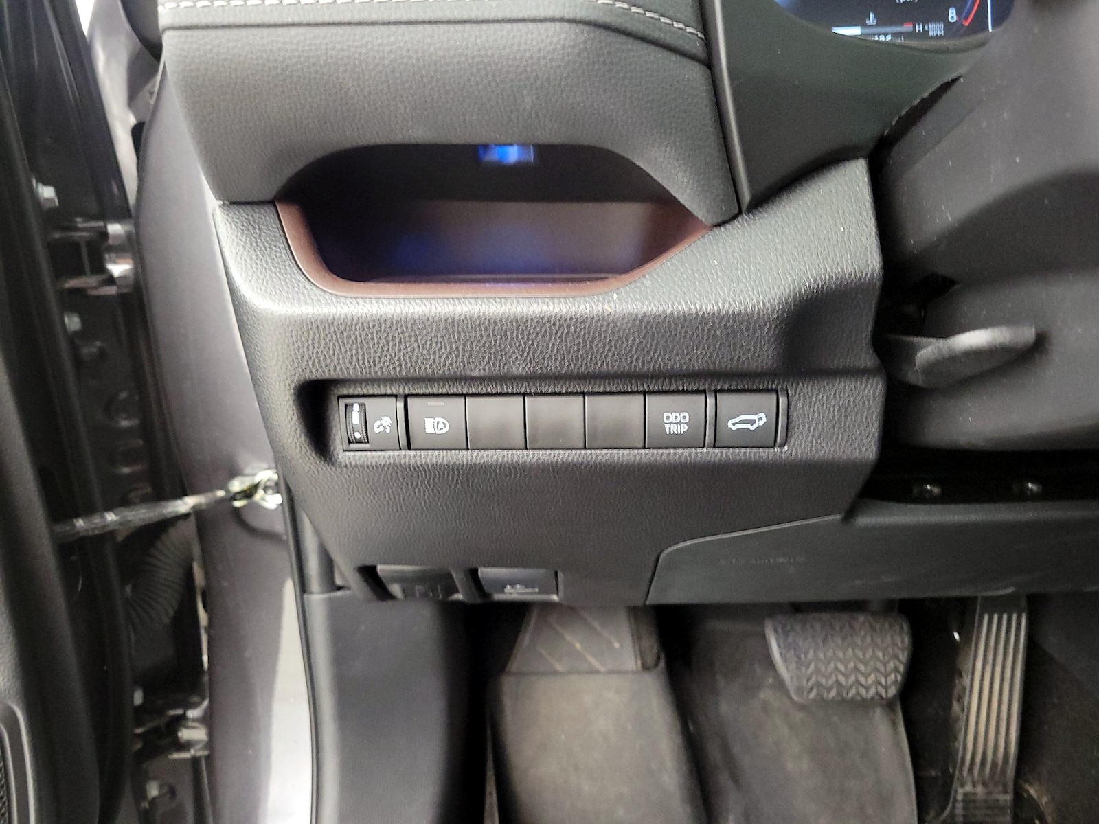 2024 Toyota RAV4 Limited - Photo 14