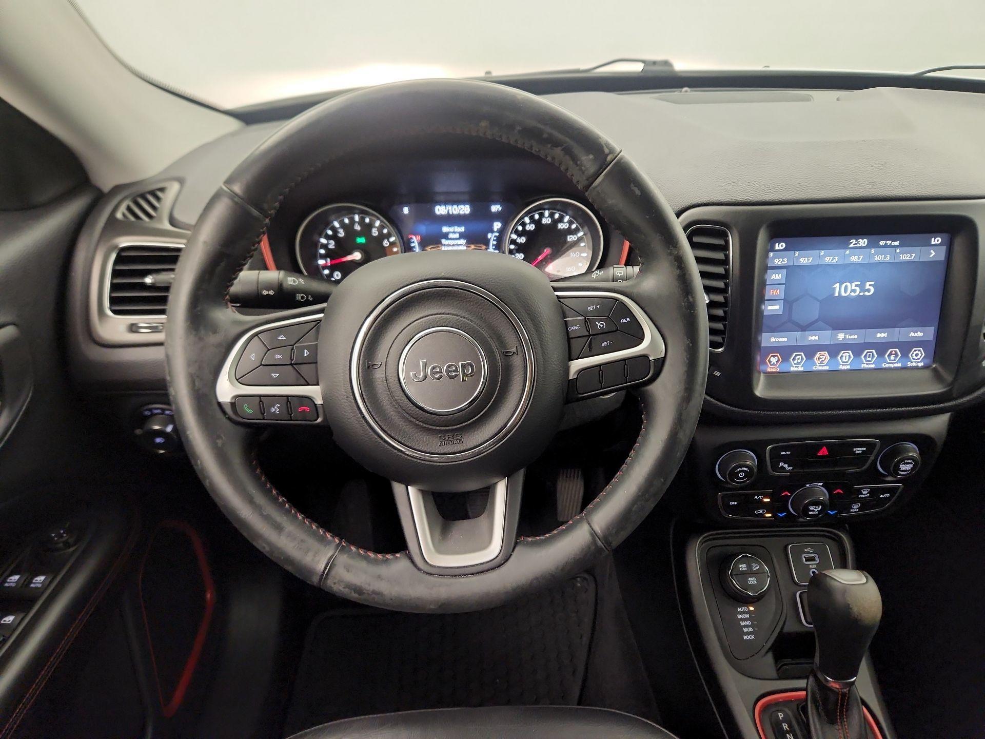 Thumbnail: 2018 Jeep Compass - 10