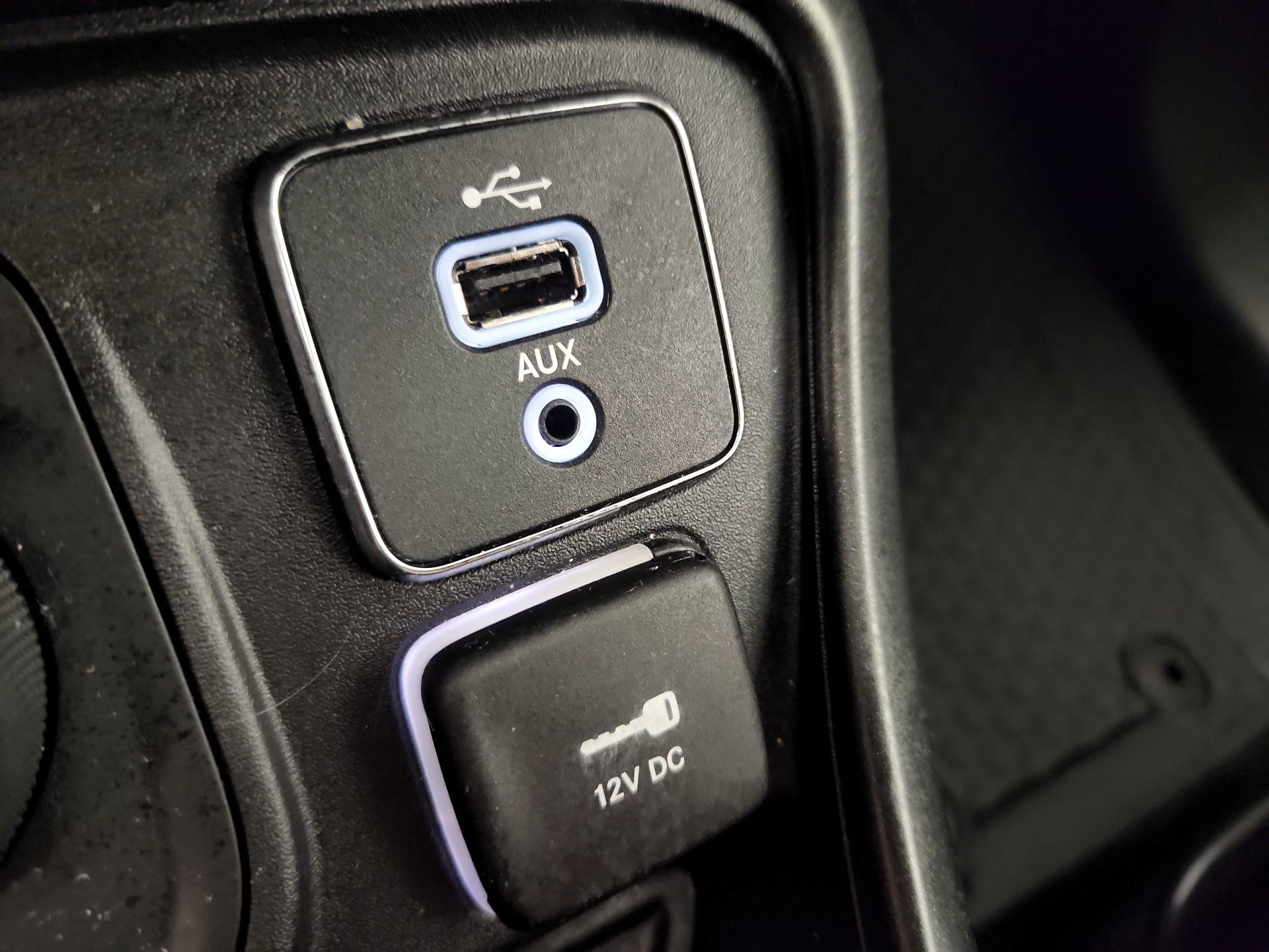 Thumbnail: 2018 Jeep Compass - 18
