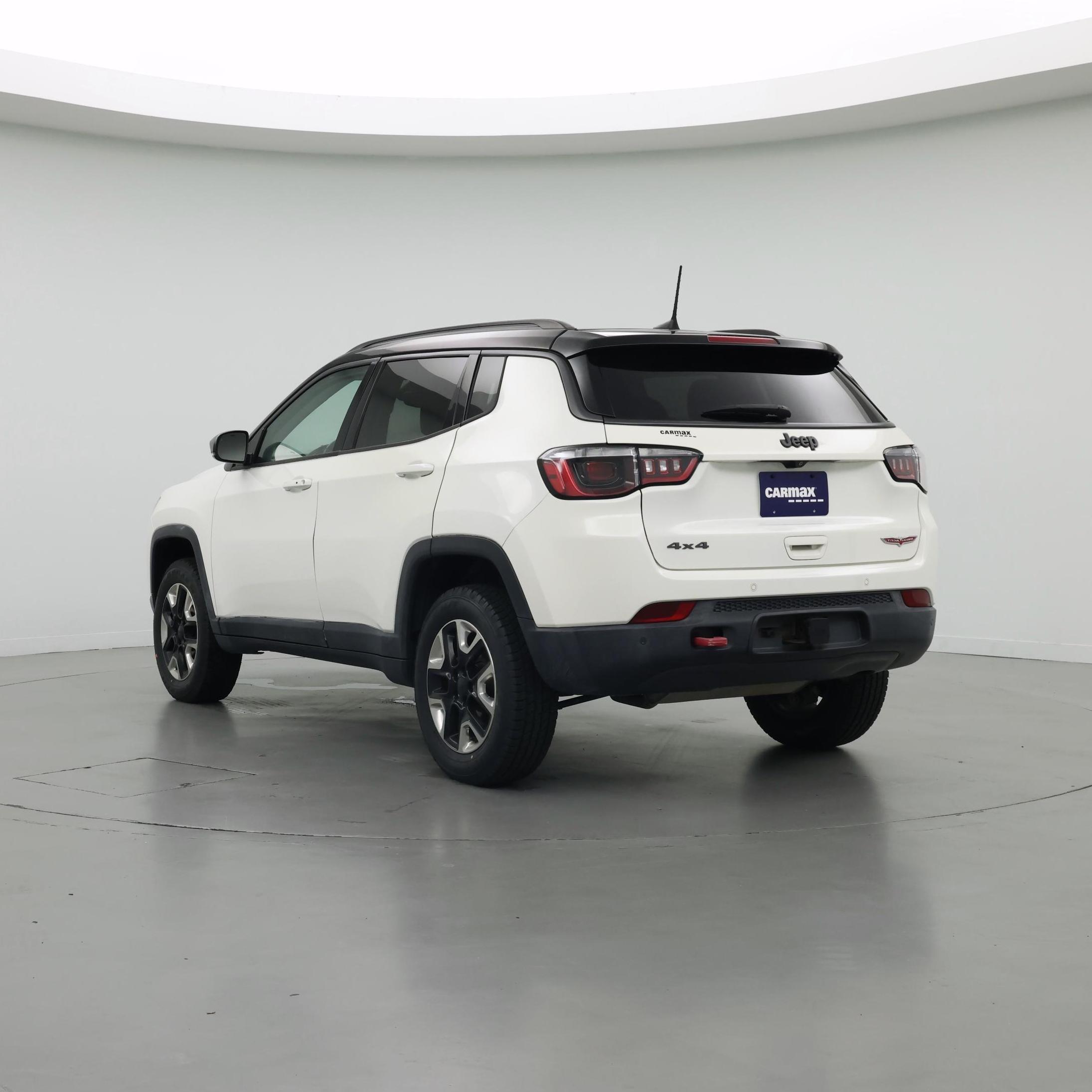 Thumbnail: 2018 Jeep Compass - 2