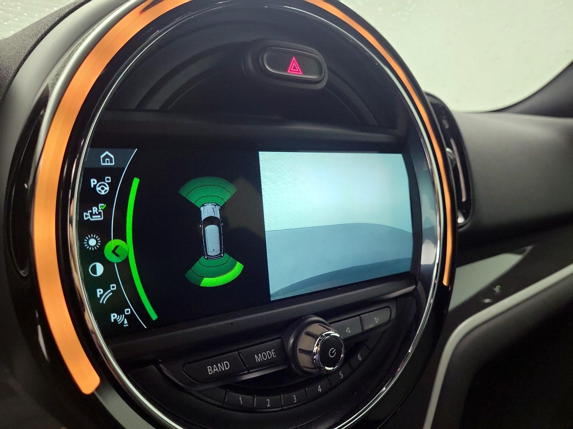 Thumbnail: 2017 MINI Cooper Countryman - 15