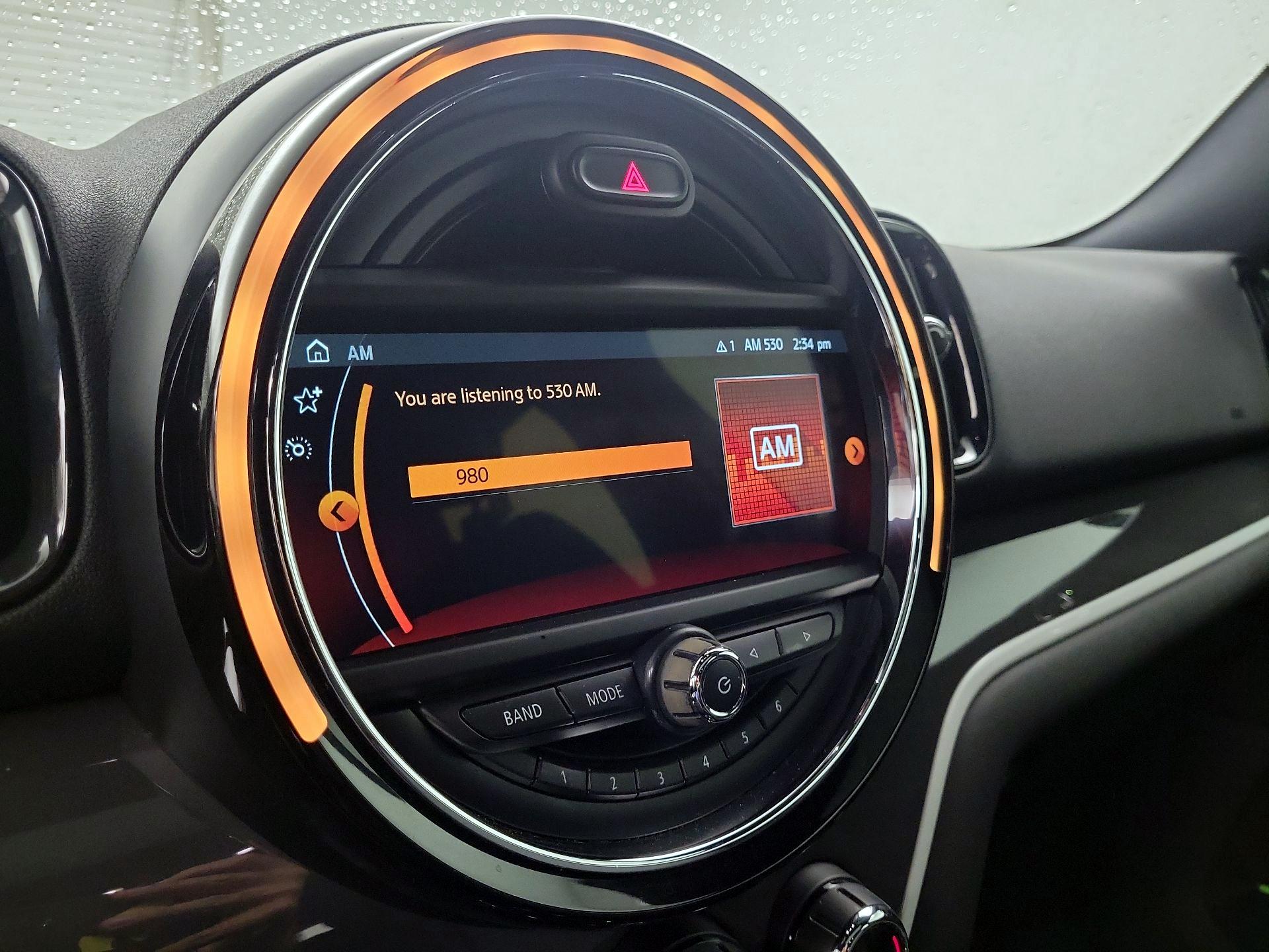 Thumbnail: 2017 MINI Cooper Countryman - 16