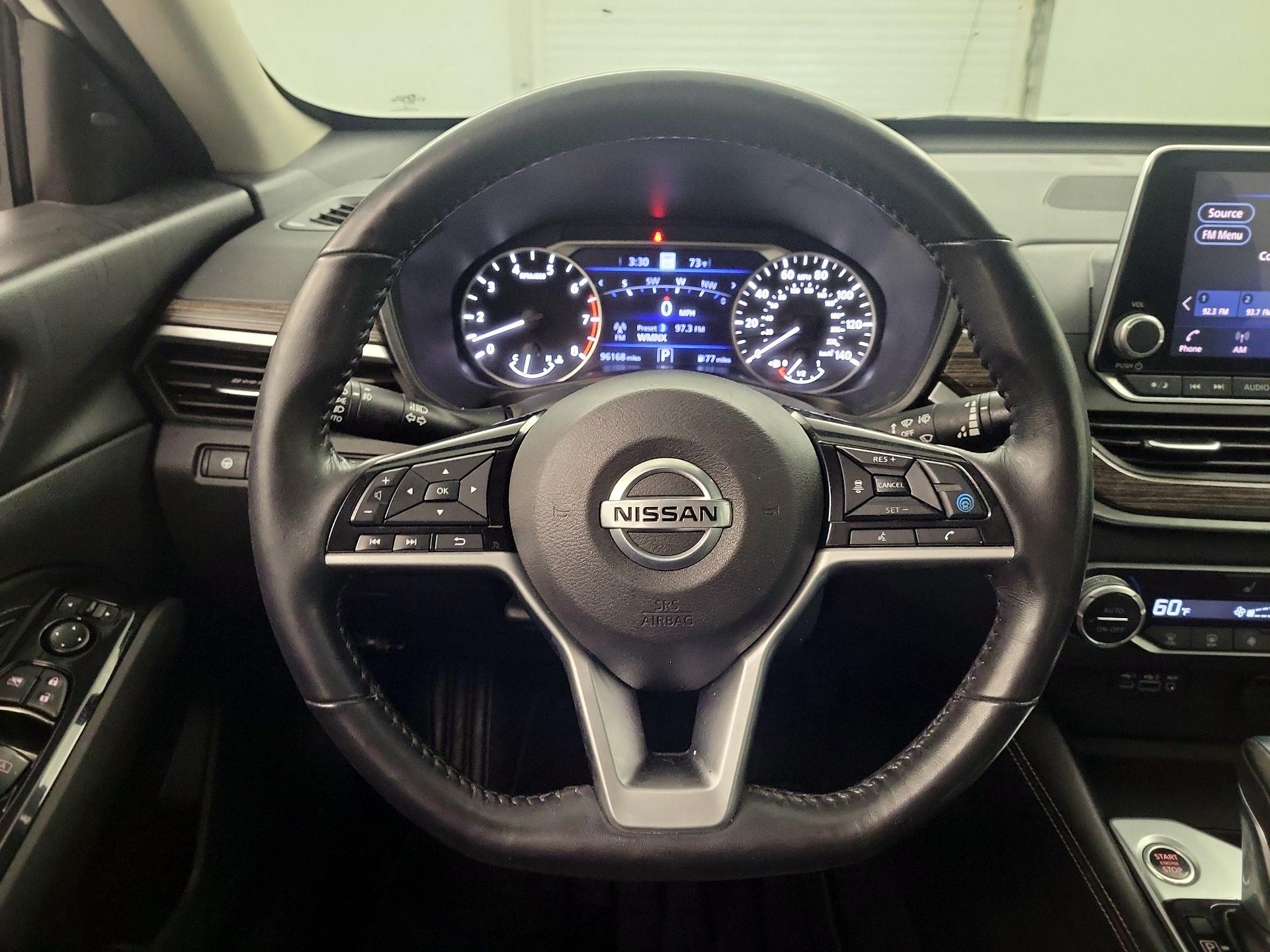 Thumbnail: 2021 Nissan Altima - 10