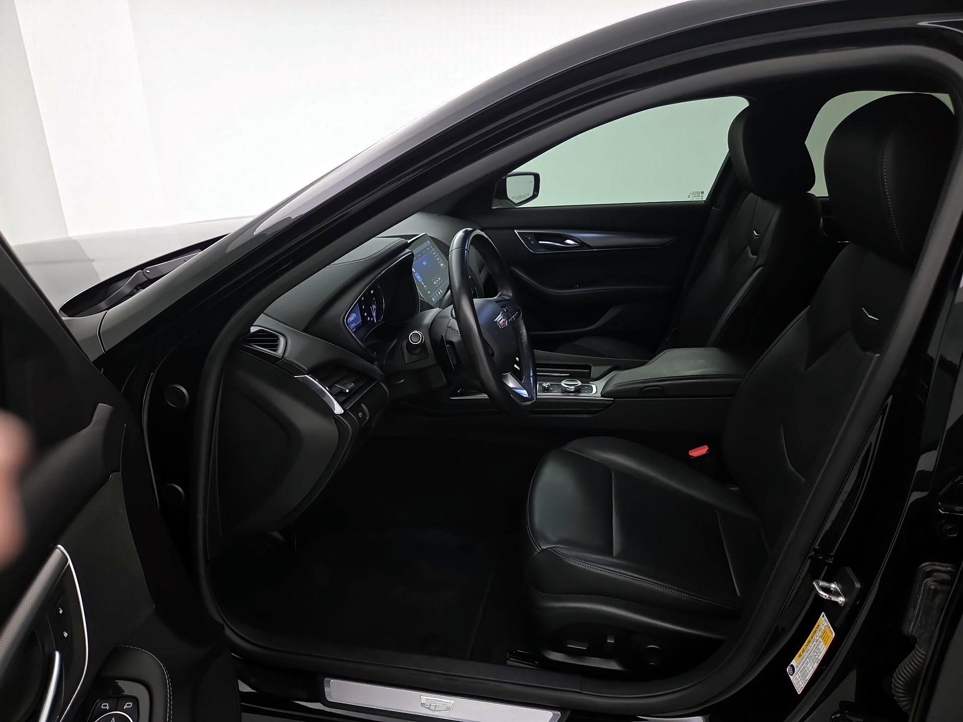 Thumbnail: 2021 Cadillac CT5 - 11