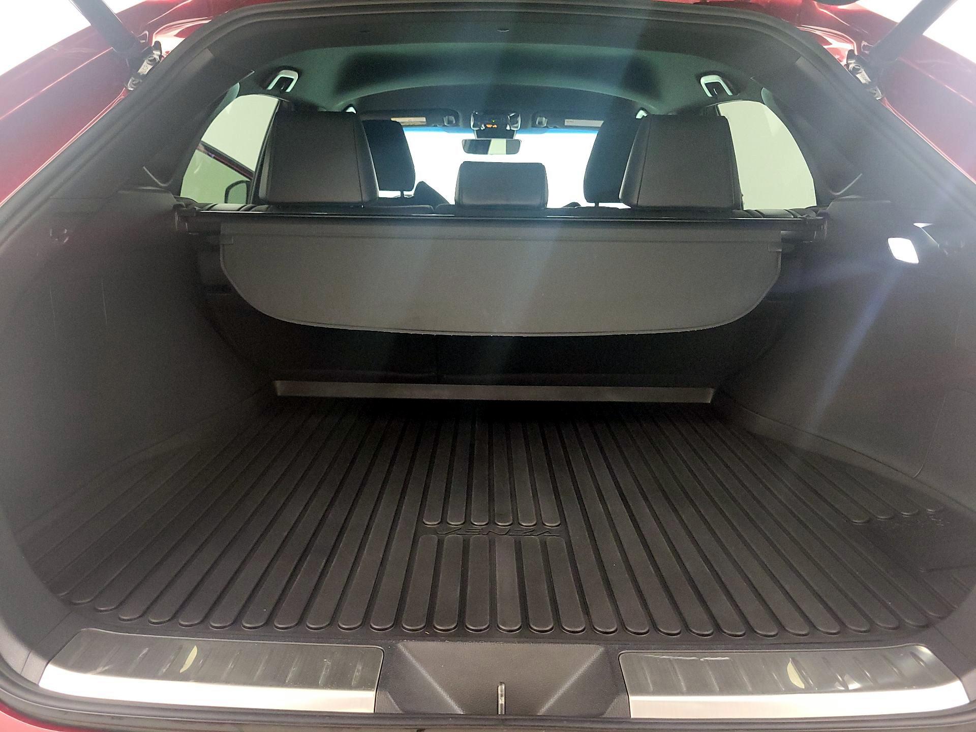 Thumbnail: 2021 Toyota Venza - 20