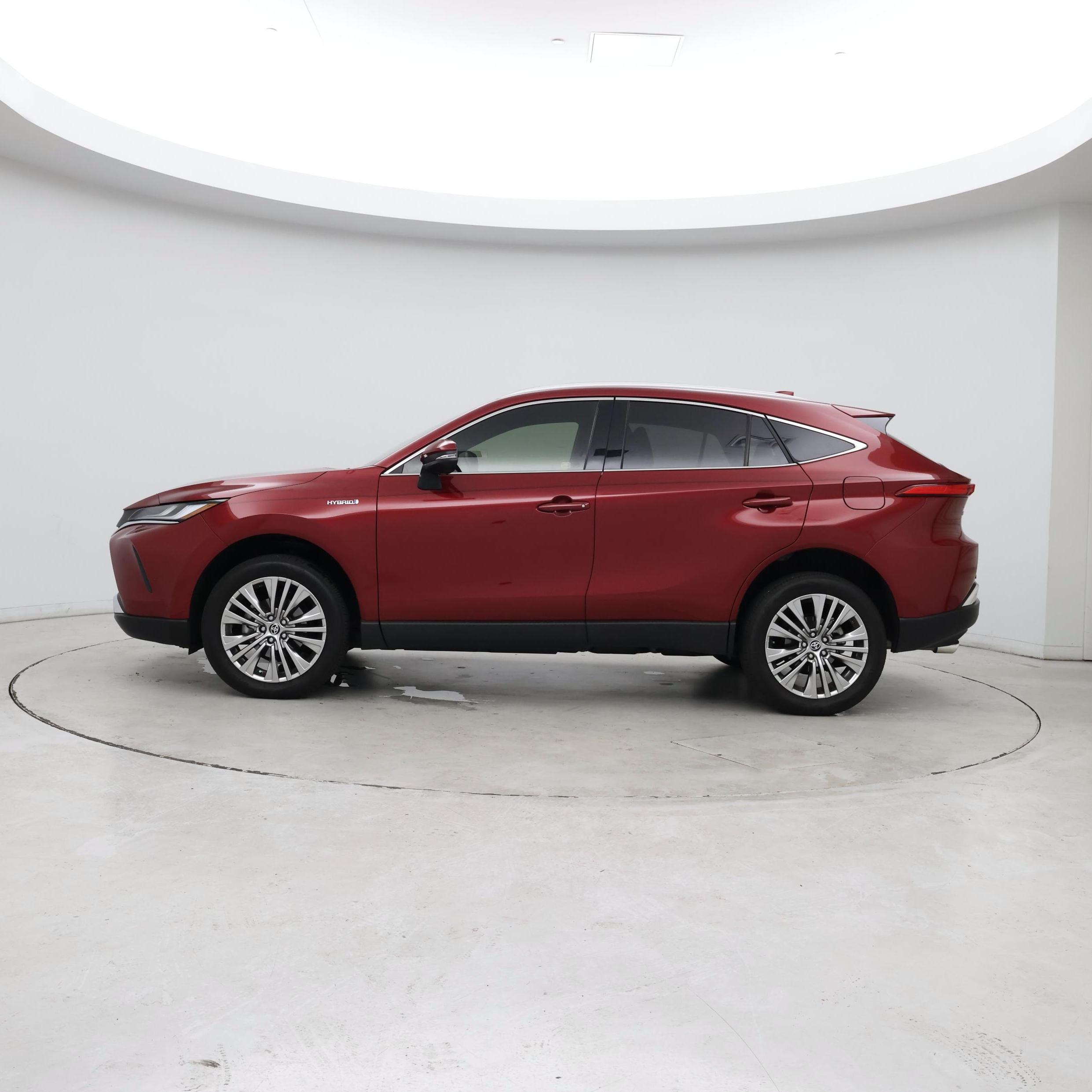 Thumbnail: 2021 Toyota Venza - 3