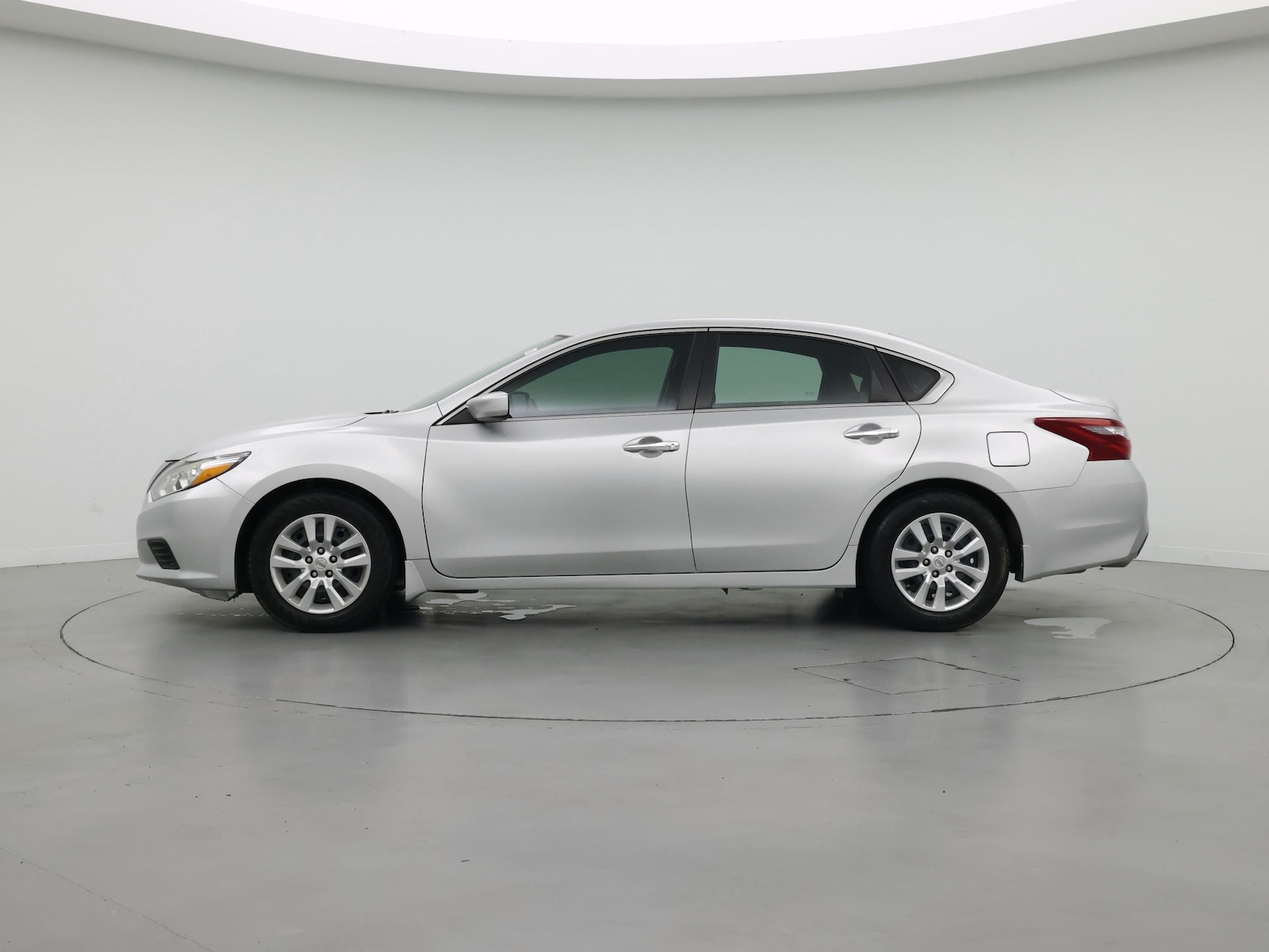 2018 Nissan Altima S - Photo 4