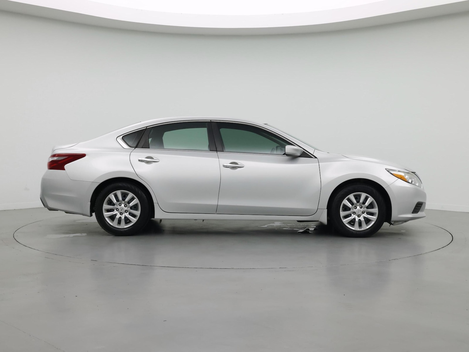 2018 Nissan Altima S - Photo 8