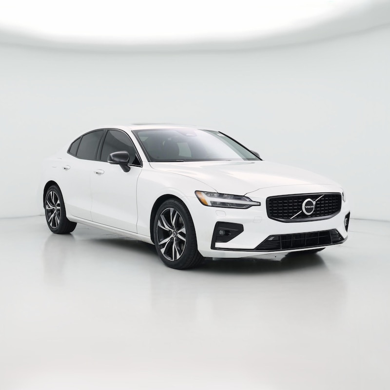 2024 Volvo S60 B5 Core Dark Theme